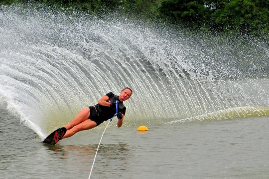 location de bouée tractée - Melee Voiles