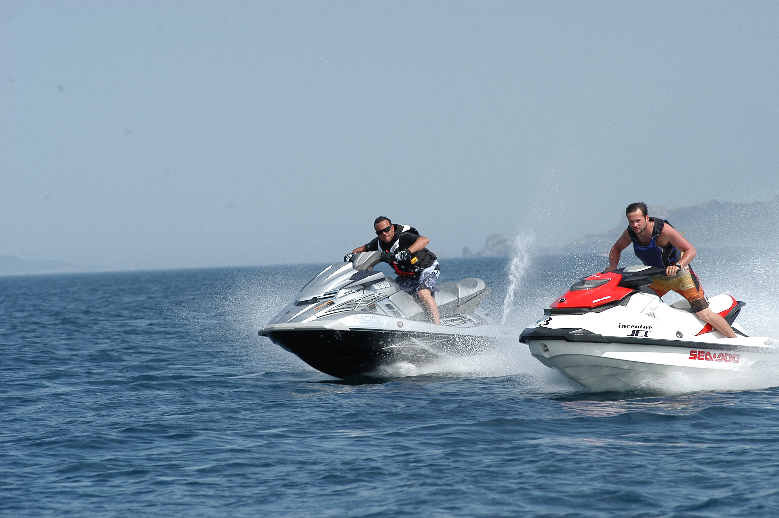 L'iceberg jet - location jet ski bateaux a la madrague giens hyeres - L'iceberg