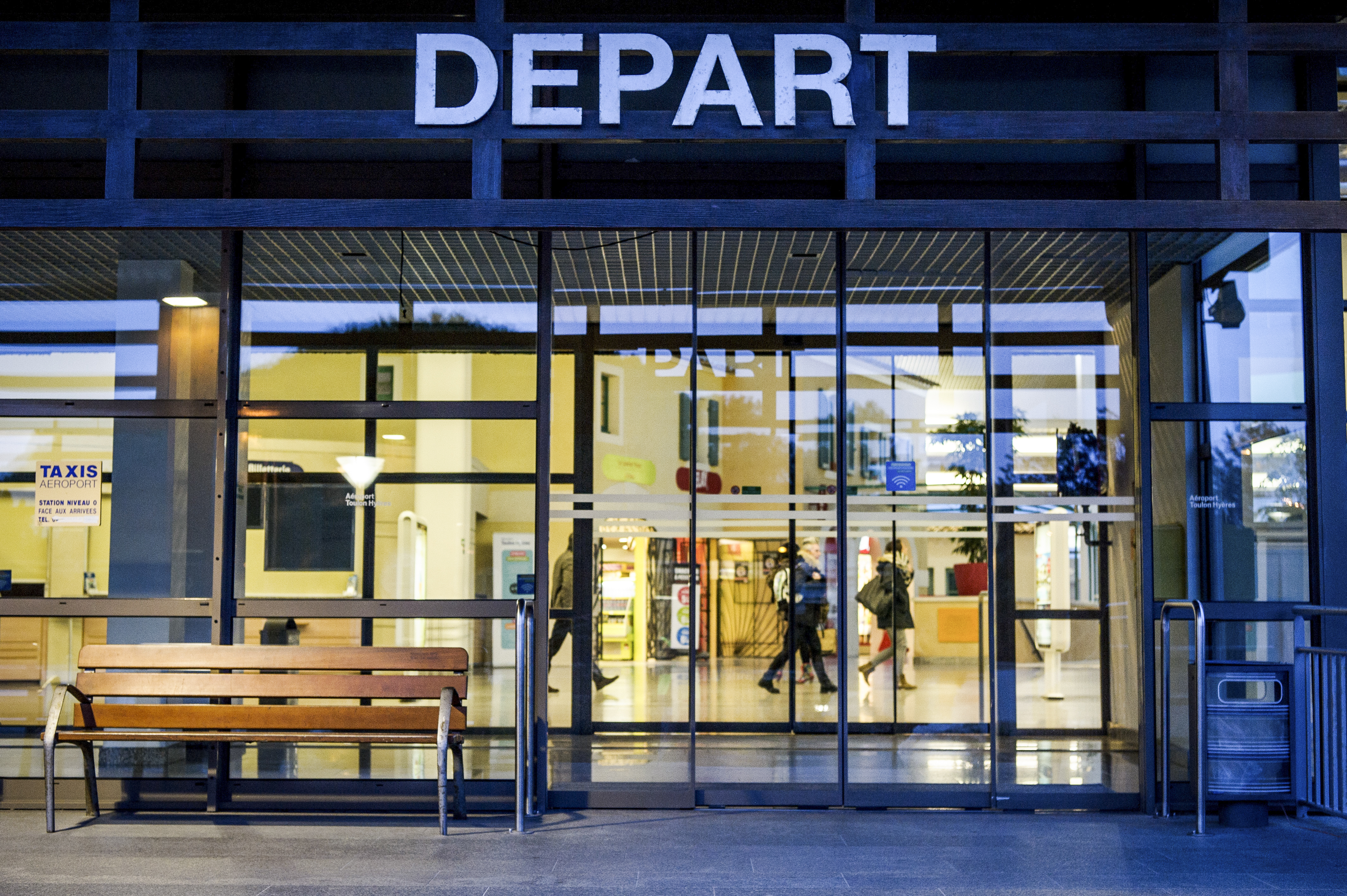Aéroport Toulon-Hyères - Vinci