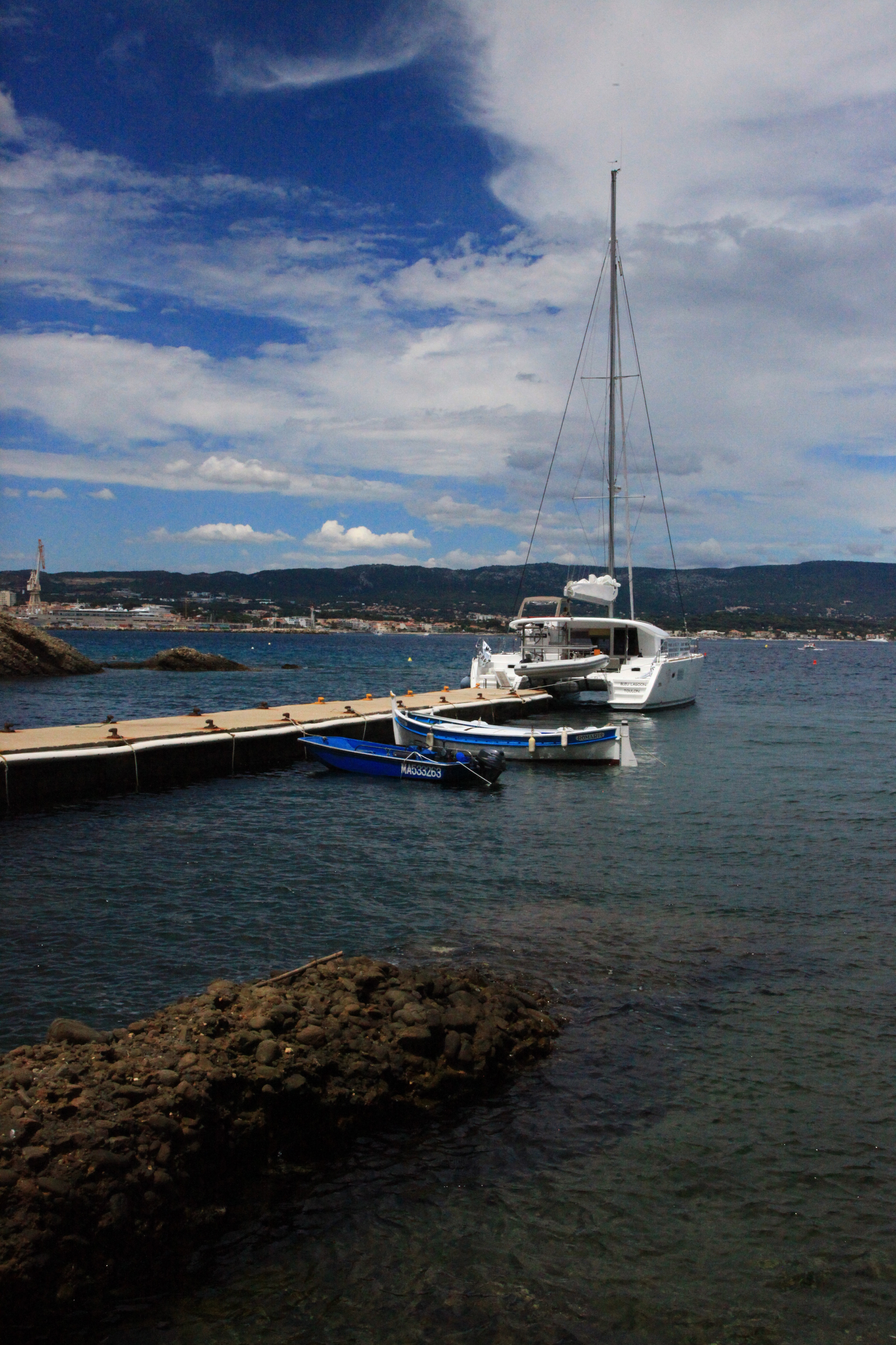 Location de bateaux avec ou sans skipper - SV Jet