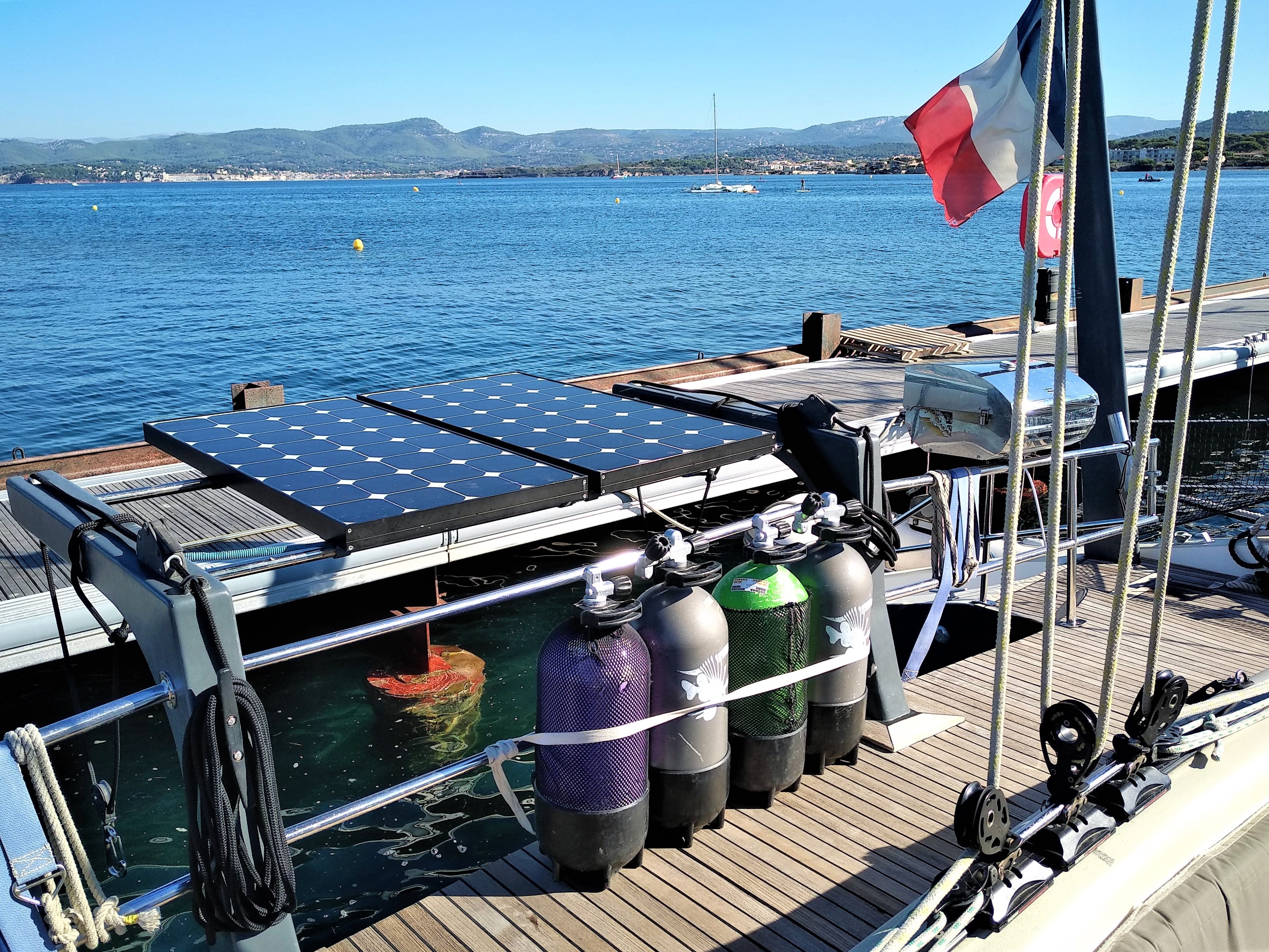 Catamaran voile et plongée - Destination BLEU