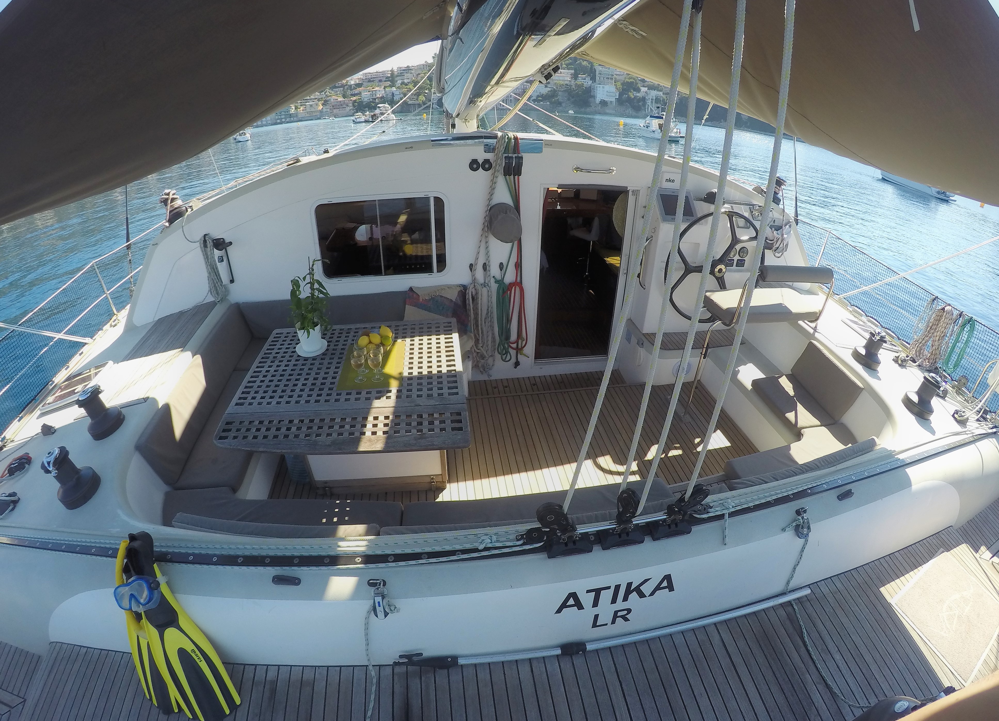 Destination Bleu - Destination BLEU