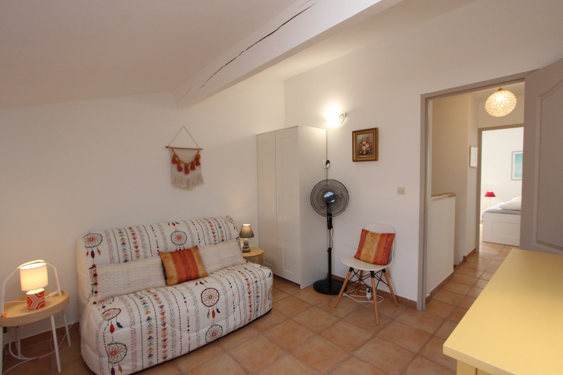 ch1 - Hugues Monique