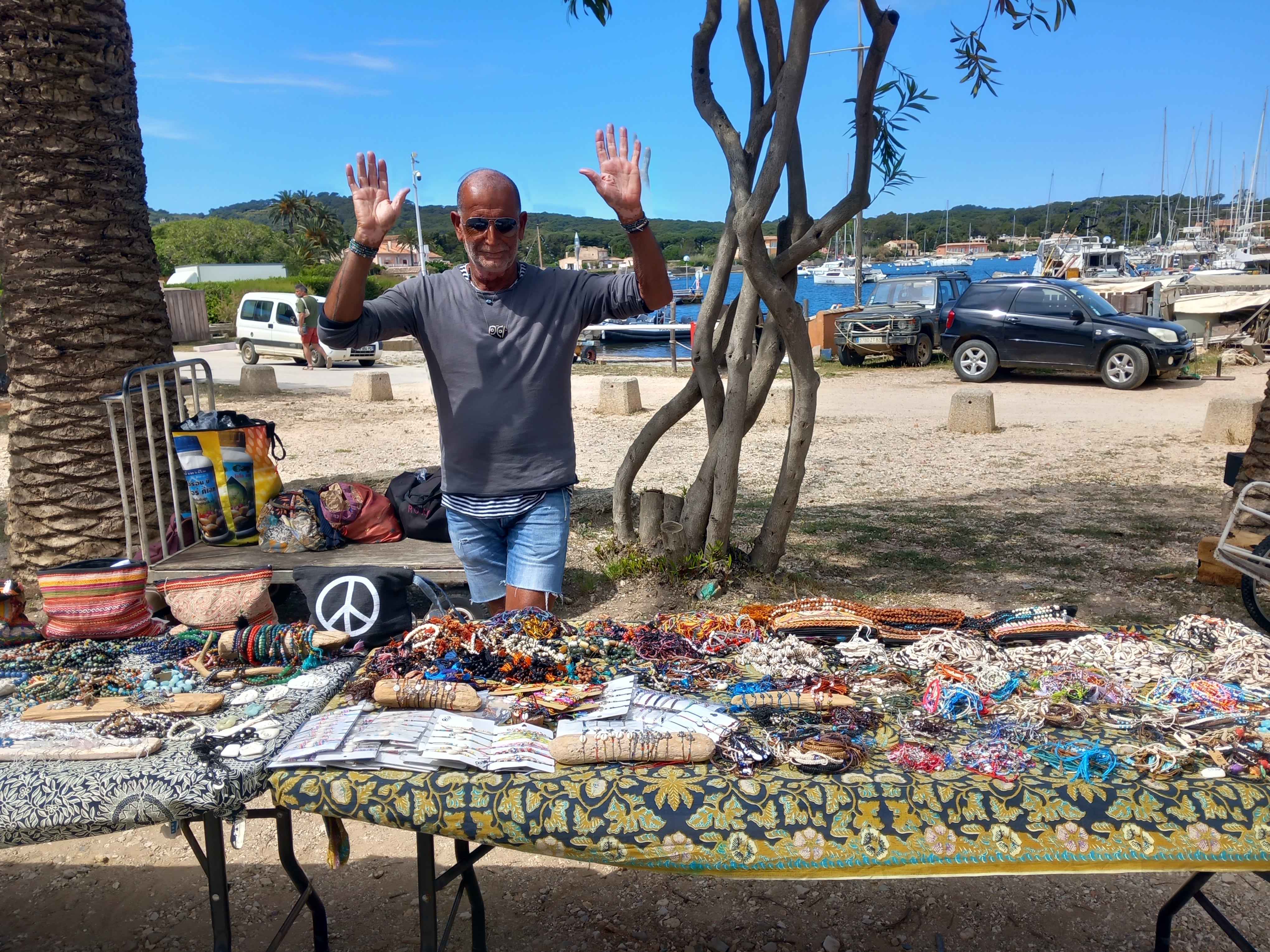 Marché artisanal Porquerolles - S.Janocha