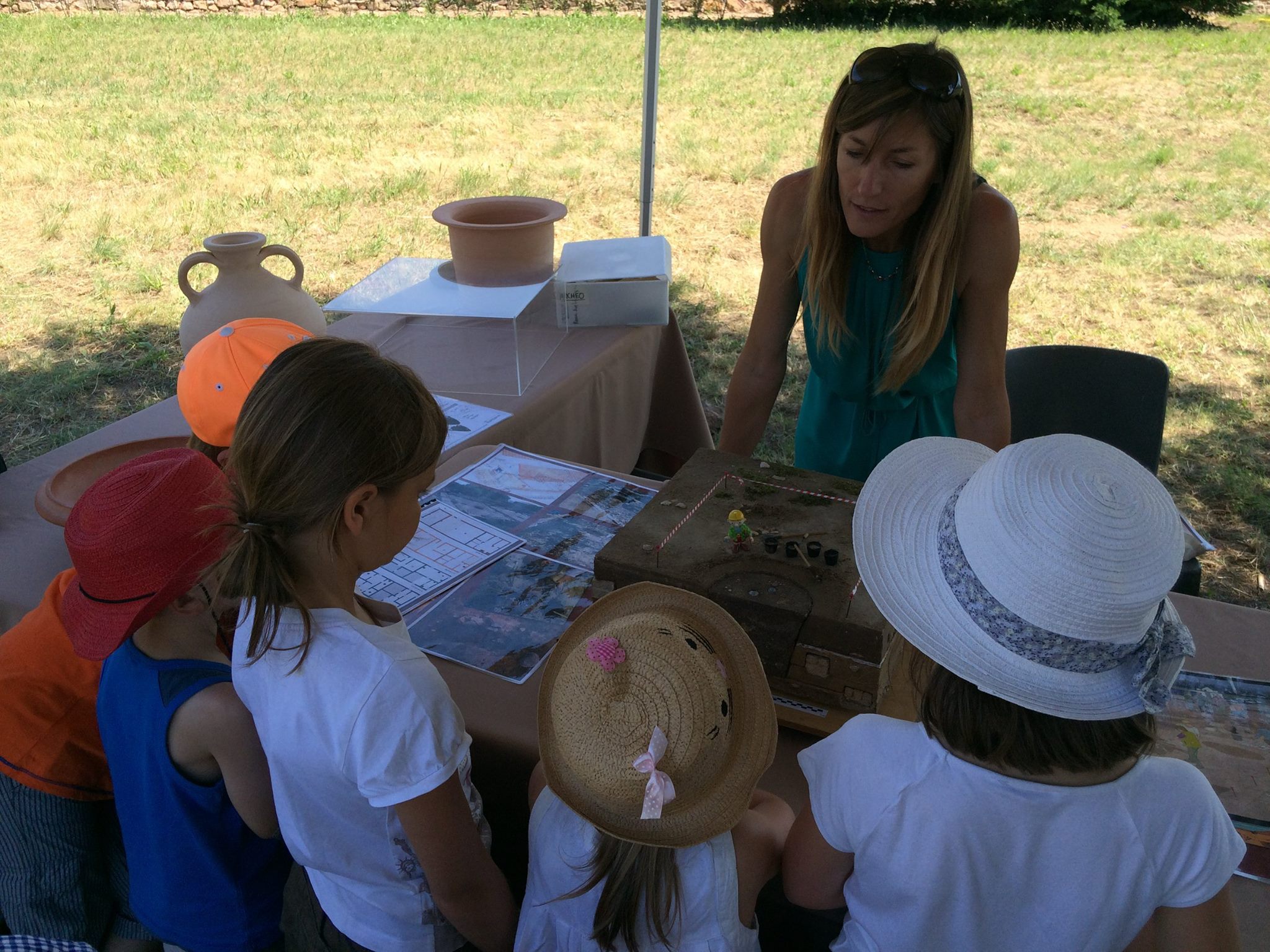 Archéologie enfant Olbia - Ville d'Hyeres