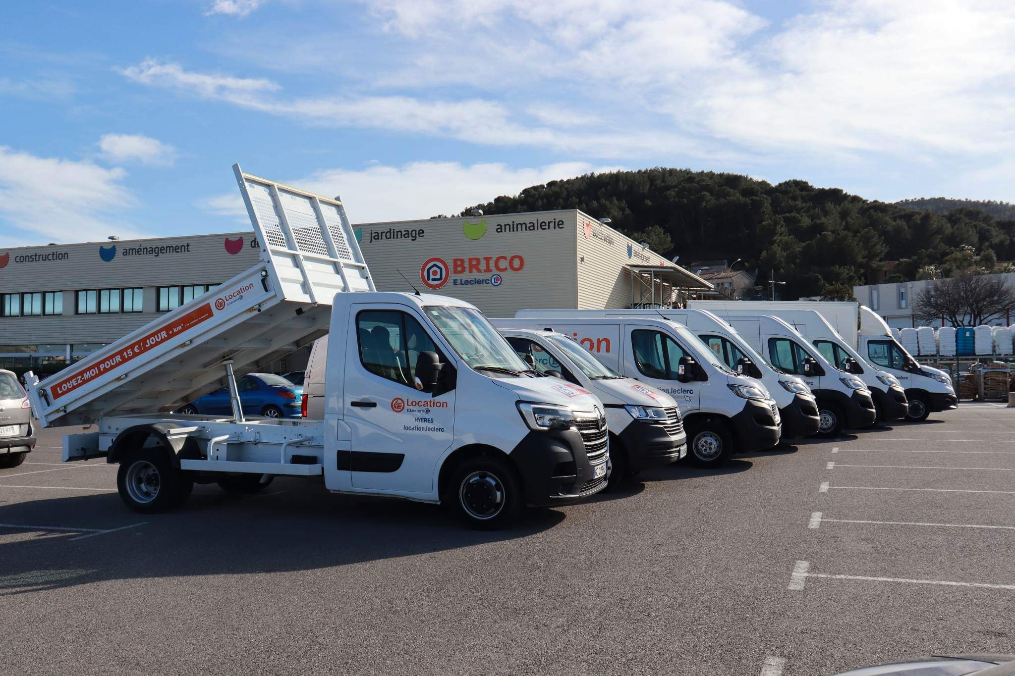 Location E.Leclerc - HYERDIS