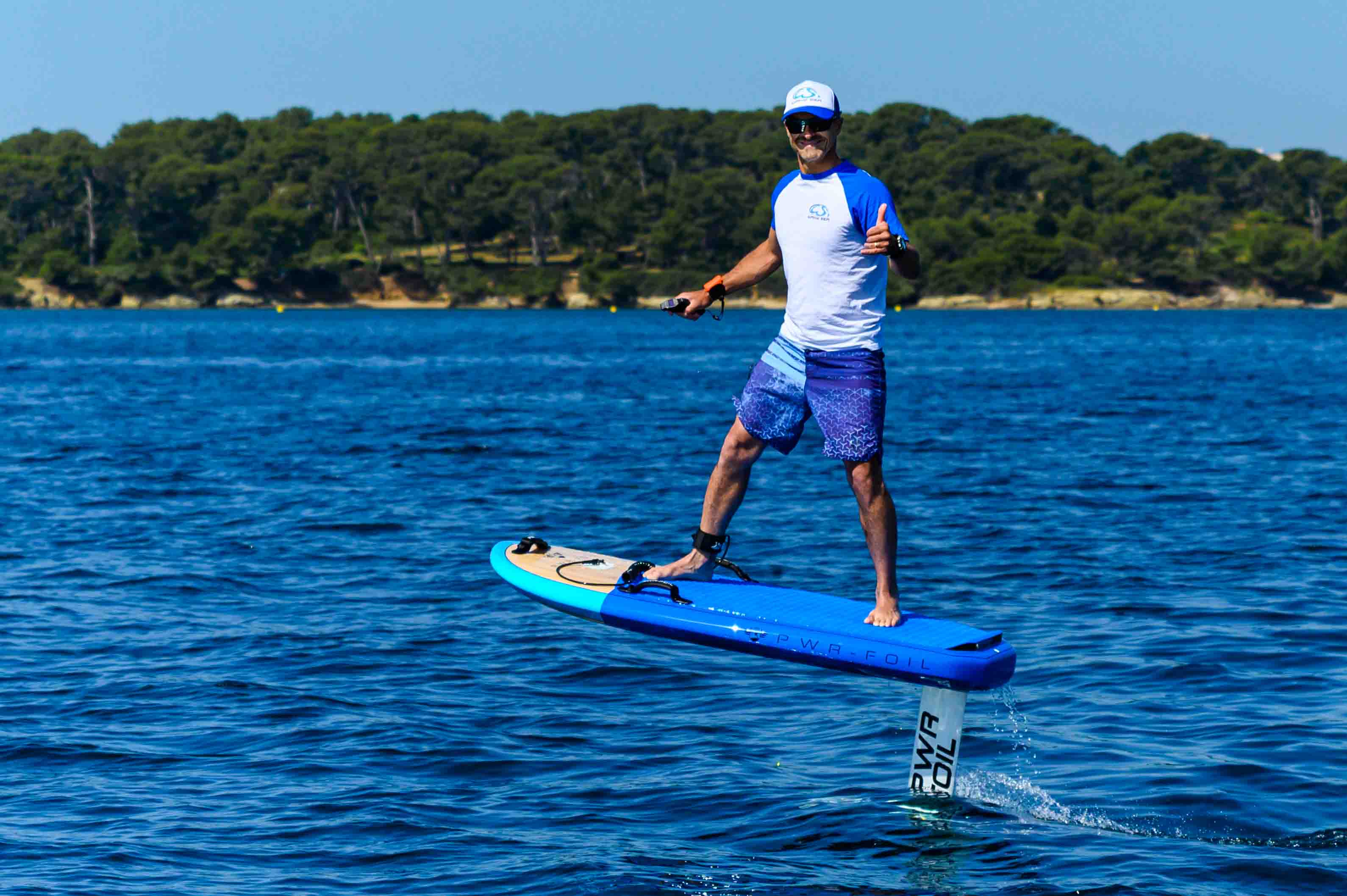E Foil à Six Fours dans le Var - waky sea