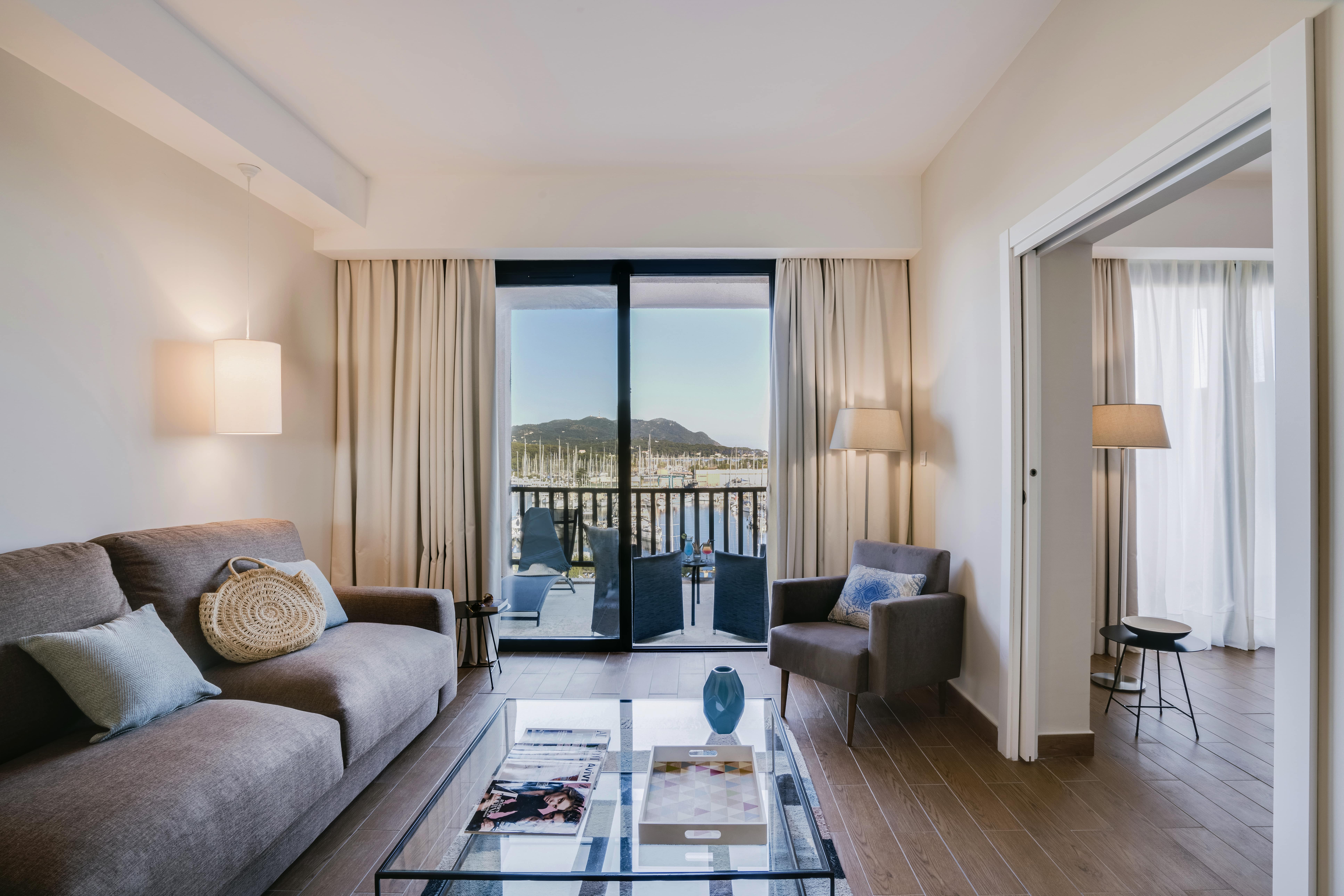 Salon de la suite - Société Paul Ricard