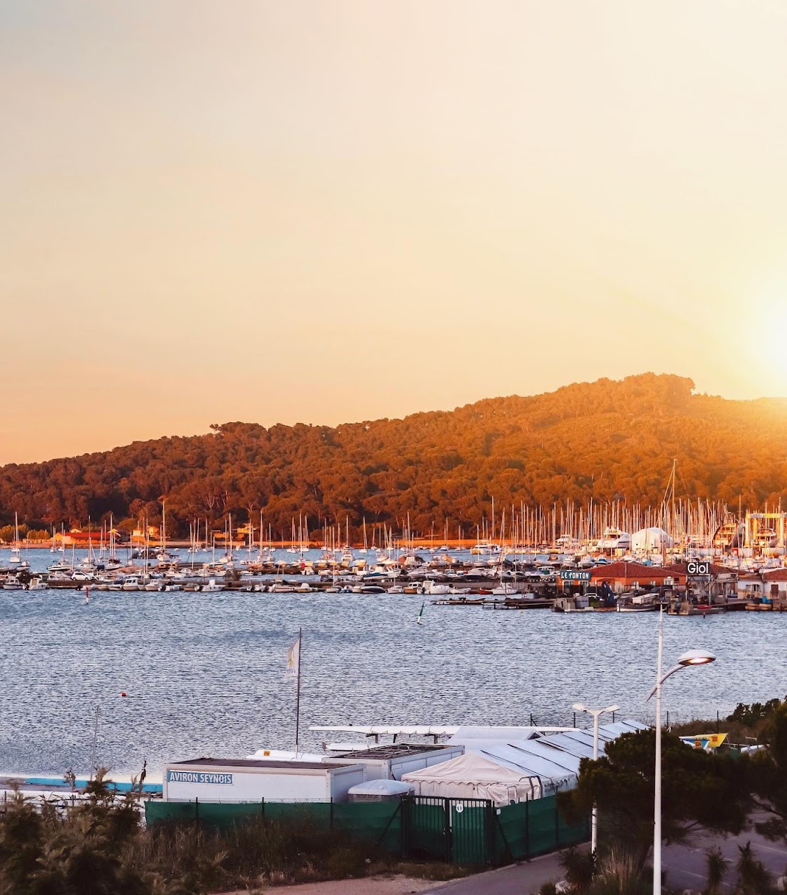 Le Georges - Le Georges