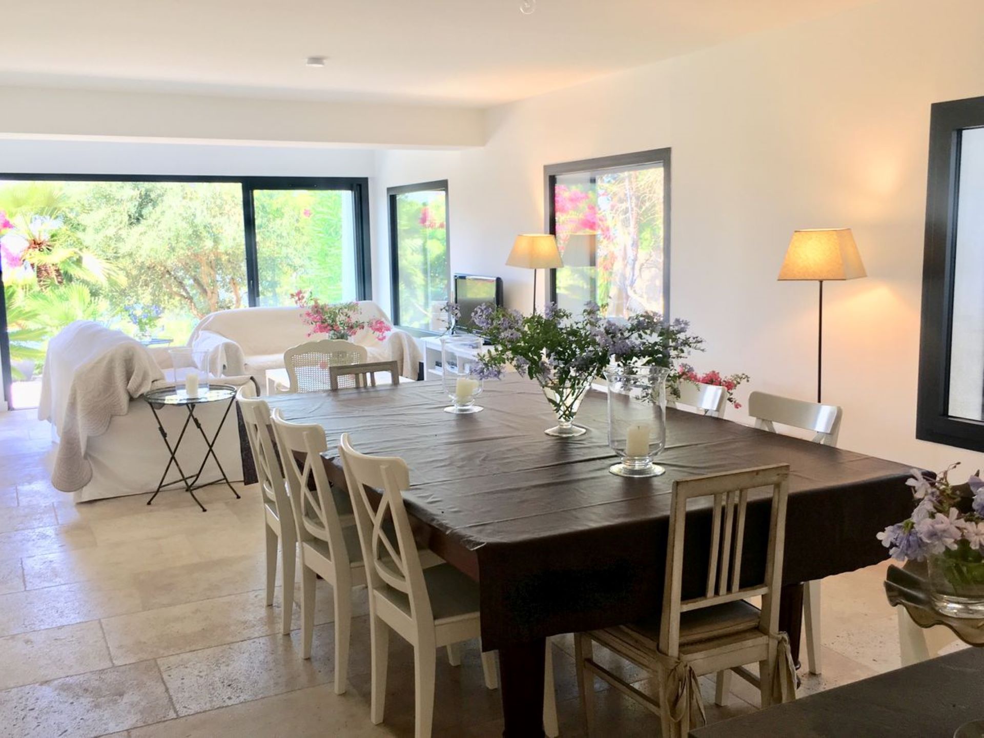 Salle à manger - M. Delesalle