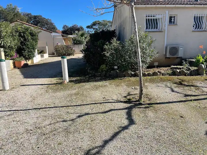 Place de Parking - Valérie BASSET