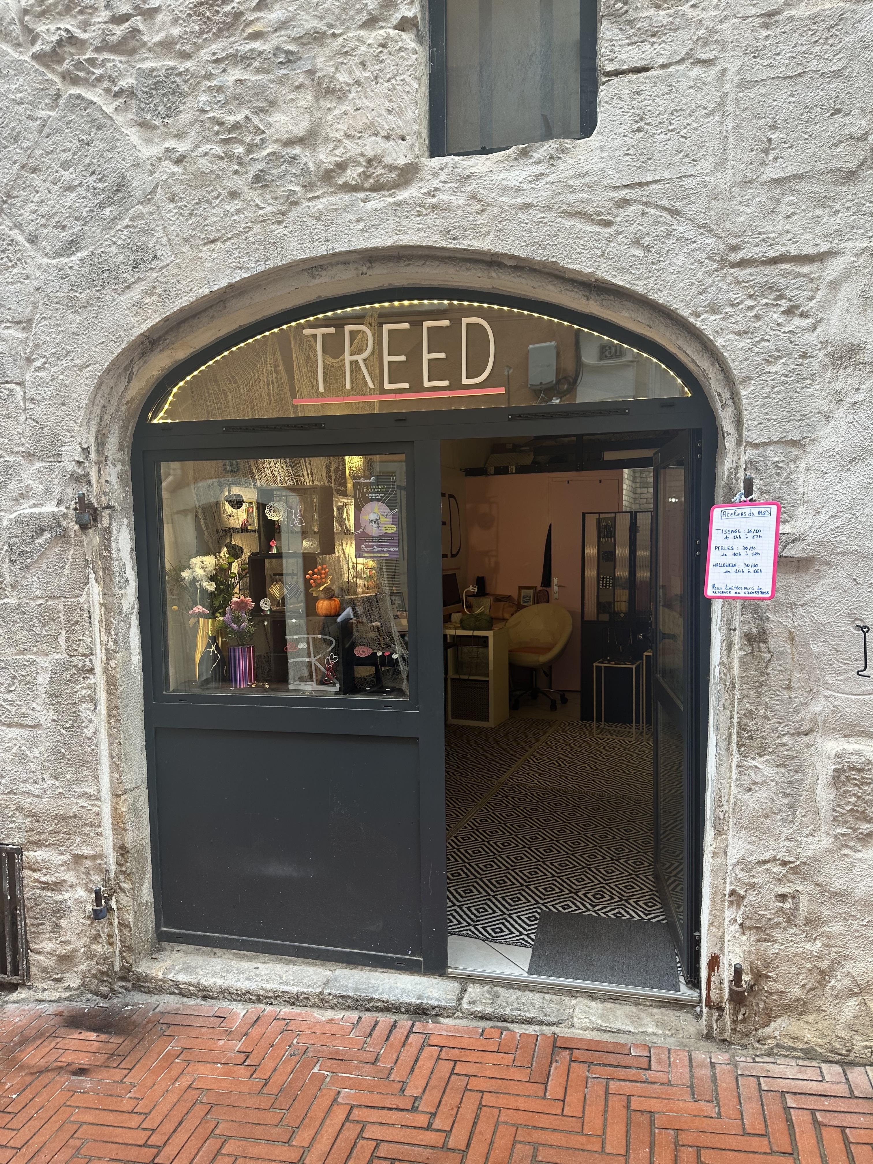 Devanture boutique TREED - Lou Saint-cyr