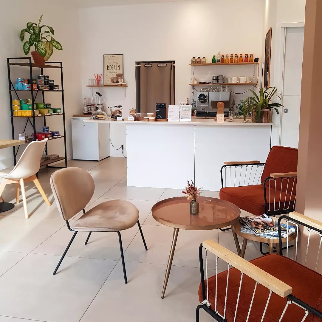 Salon de thé - Andréa Martins de Melo