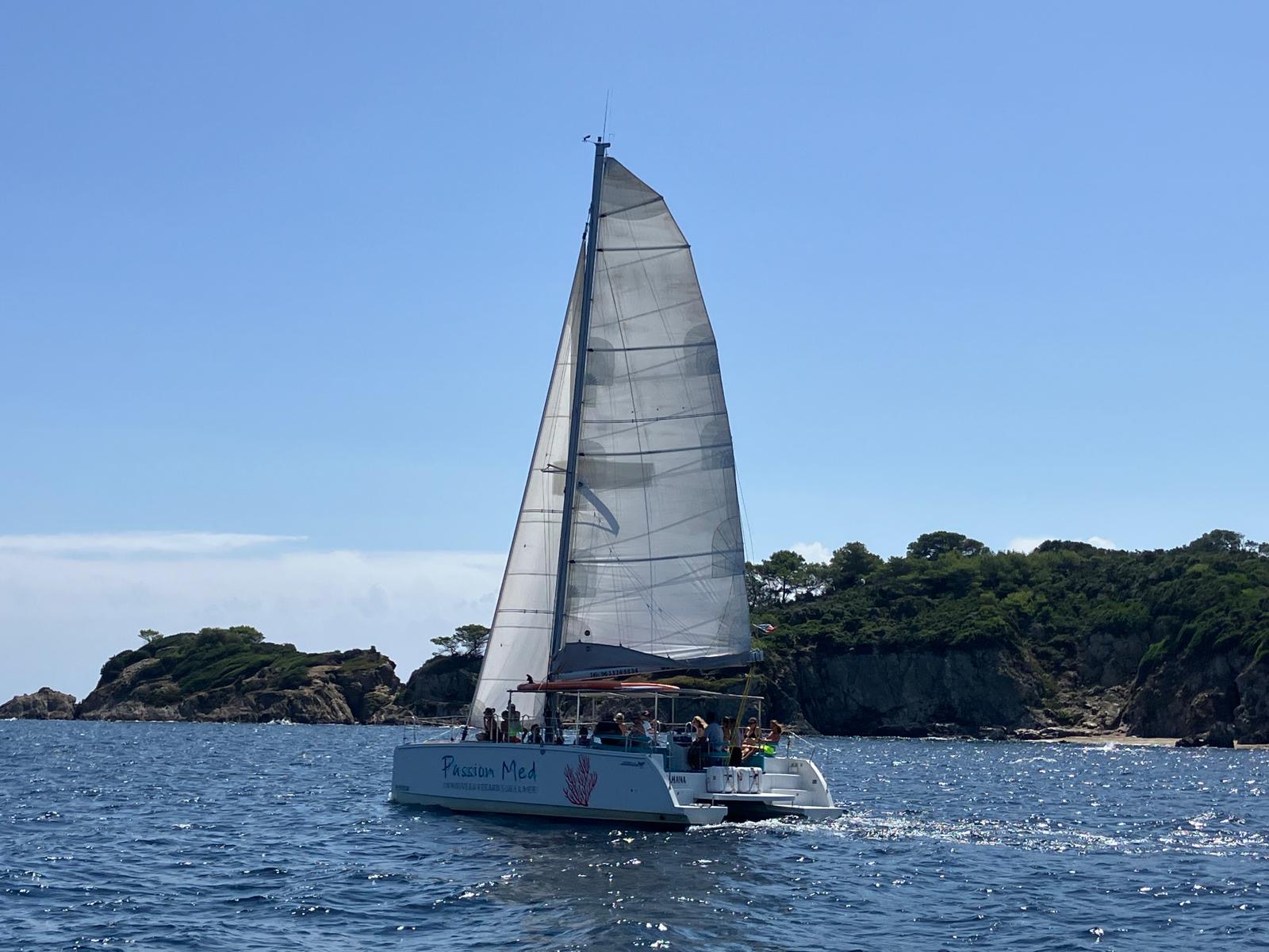Passion Med croisière catamaran var Porquerolles - Passion Med croisière catamaran var Porquerolles