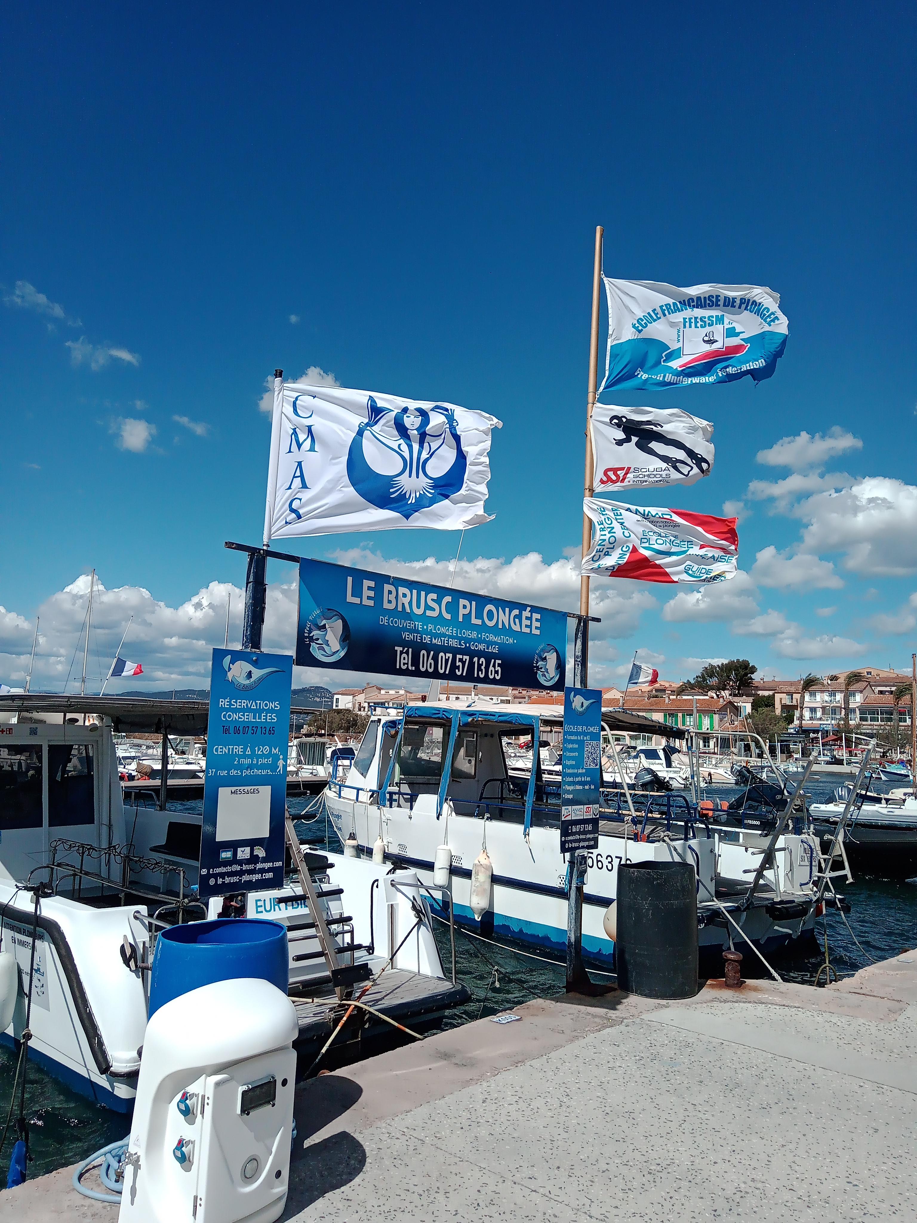 bateau - Le Brusc Plongée