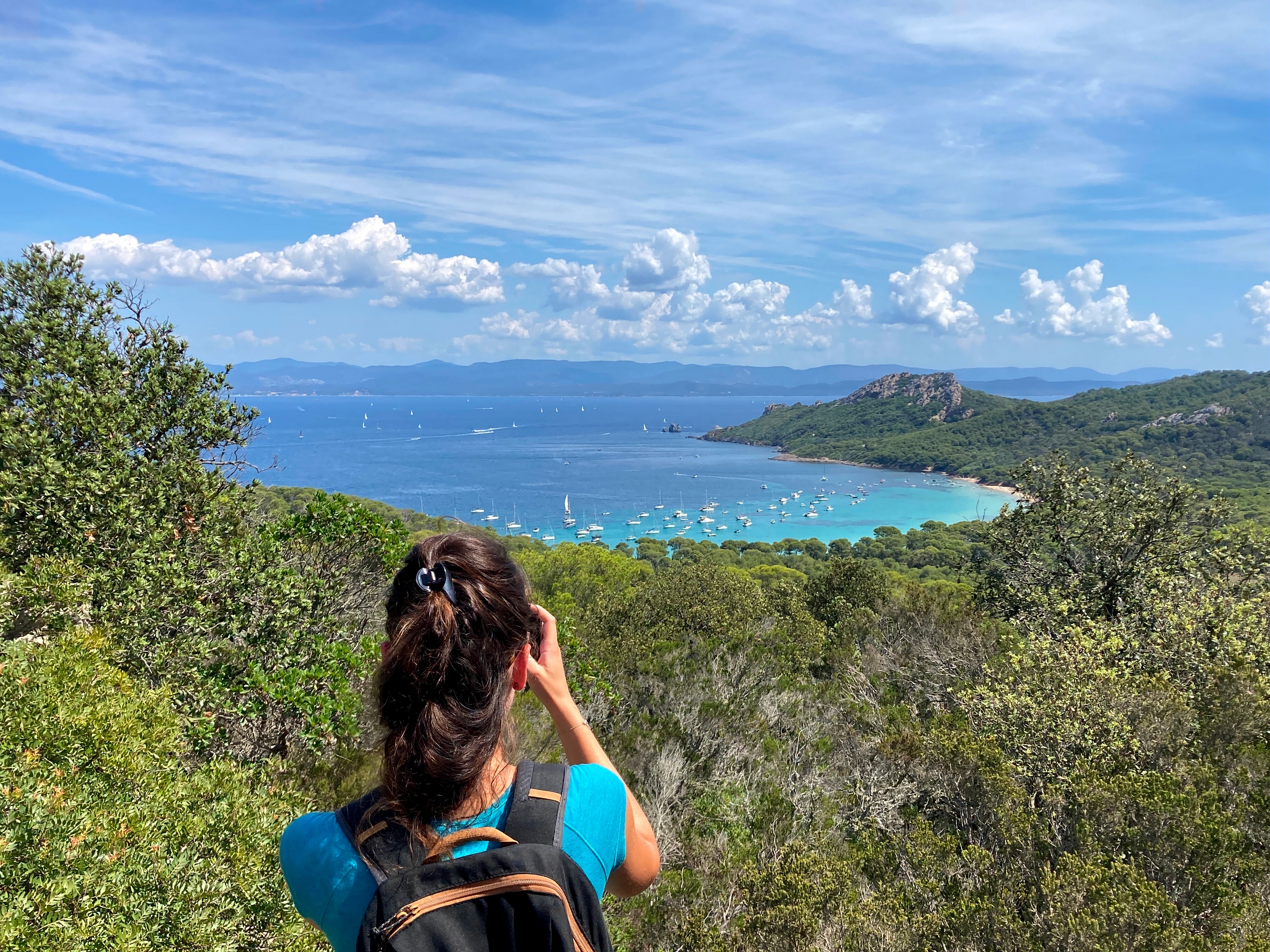 Vue sur la plage de Notre Dame et le Cap des Mèdes - Emilia Carrere