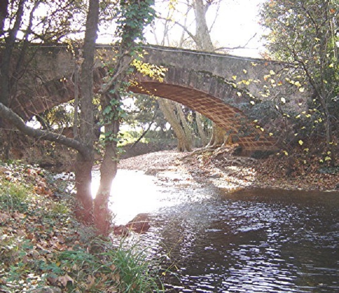 Pont la Castille - La Castille