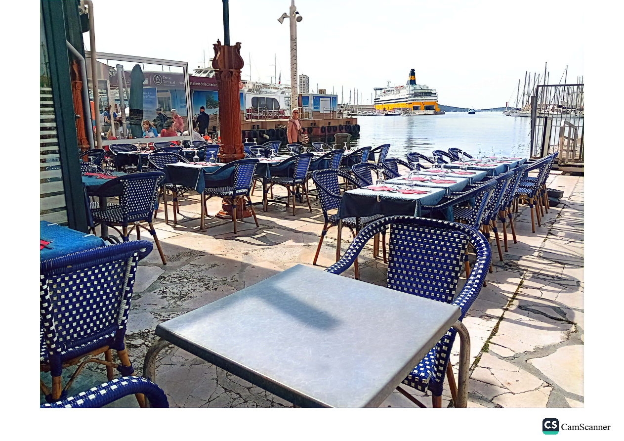 Restaurant indien sur la port de toulon - copyright