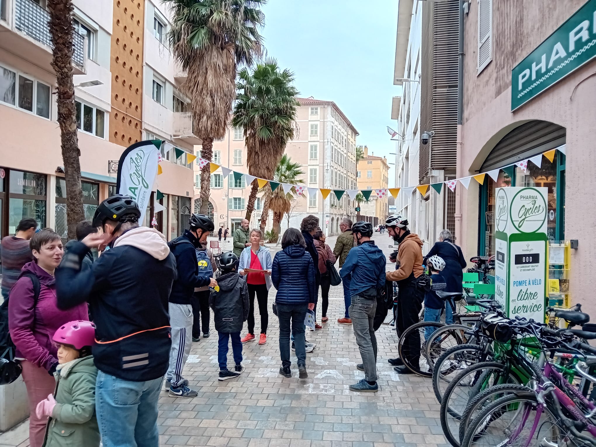 Alleycat de la rade - participants - Pharmacycles