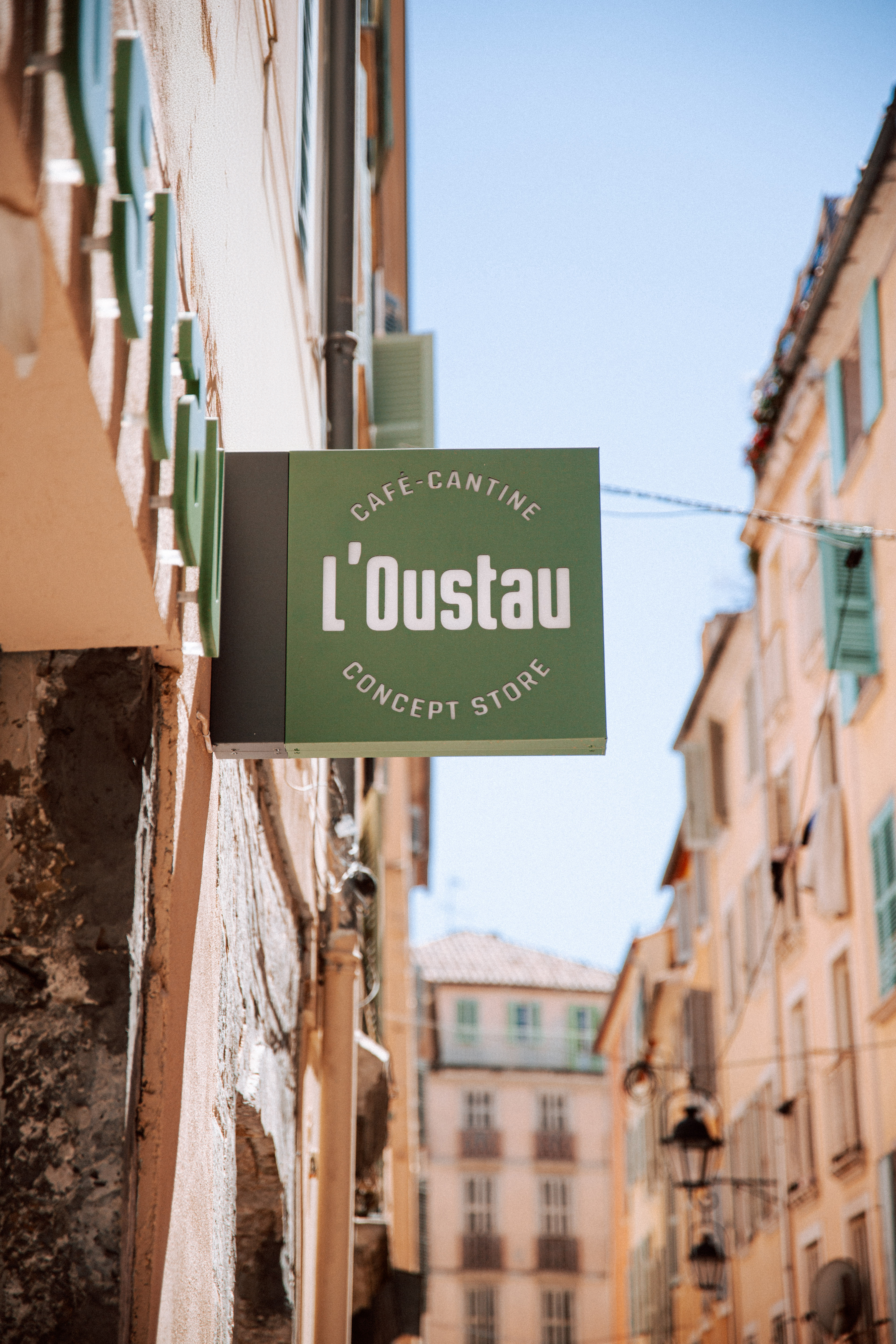 L'Oustau - manonsuenepradier