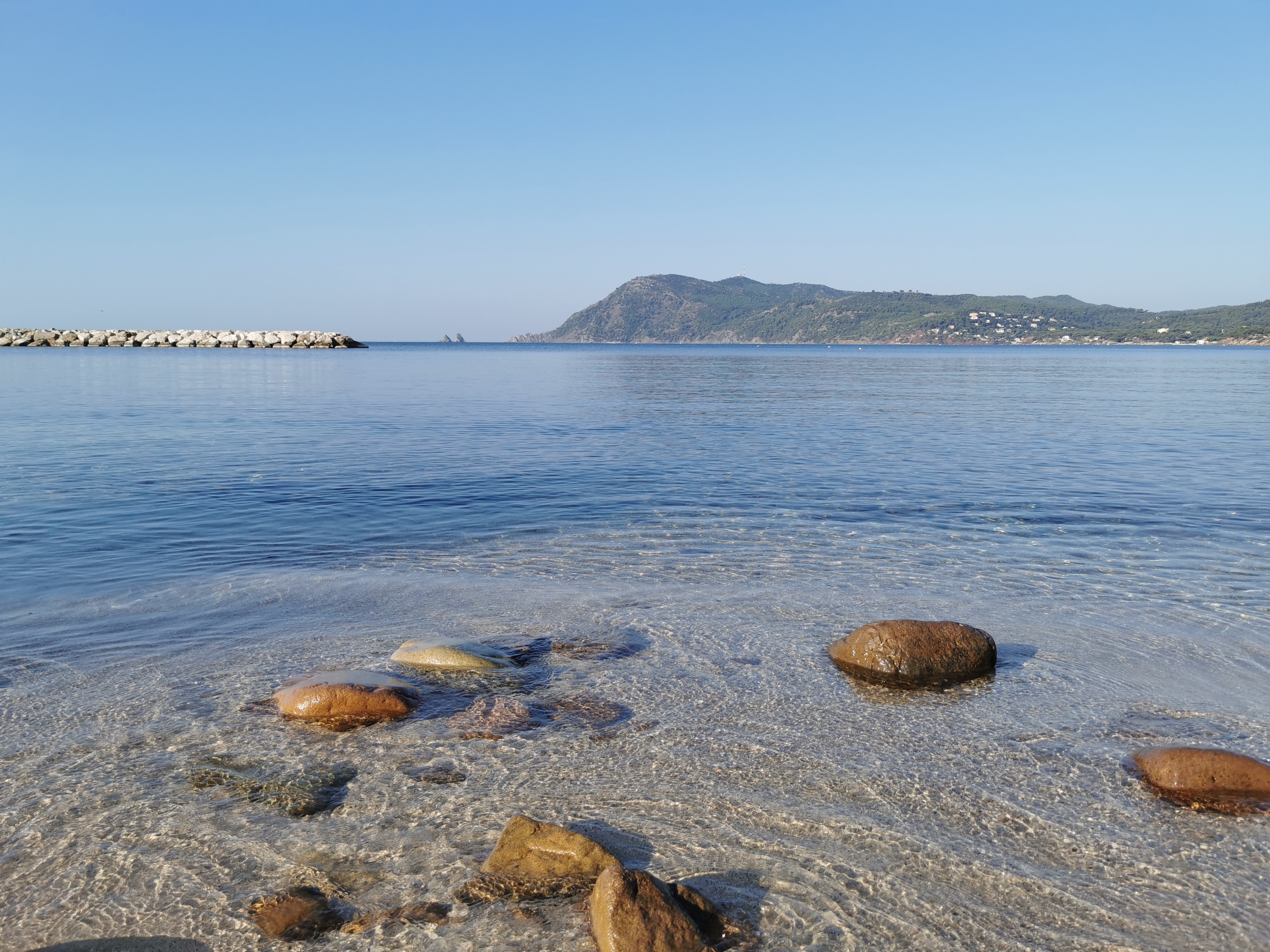Plage de St Asile à Saint Mandrier - Provence Méditerranée