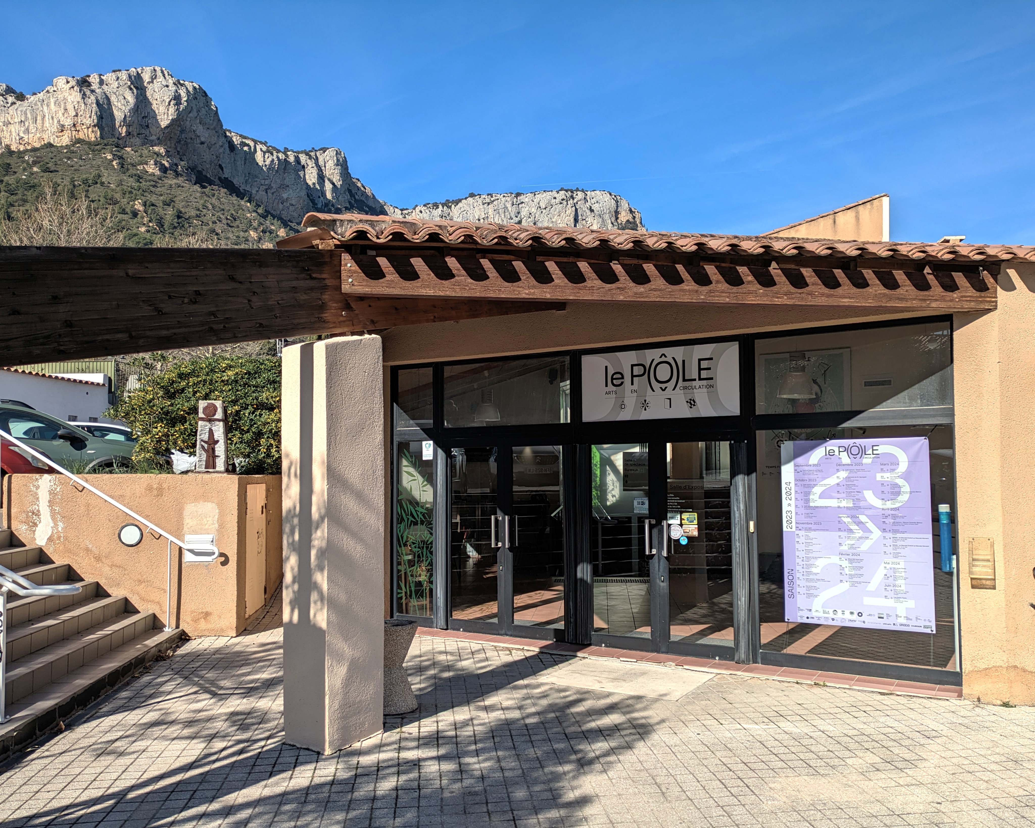 Théâtre Le Pôle - Le Pôle