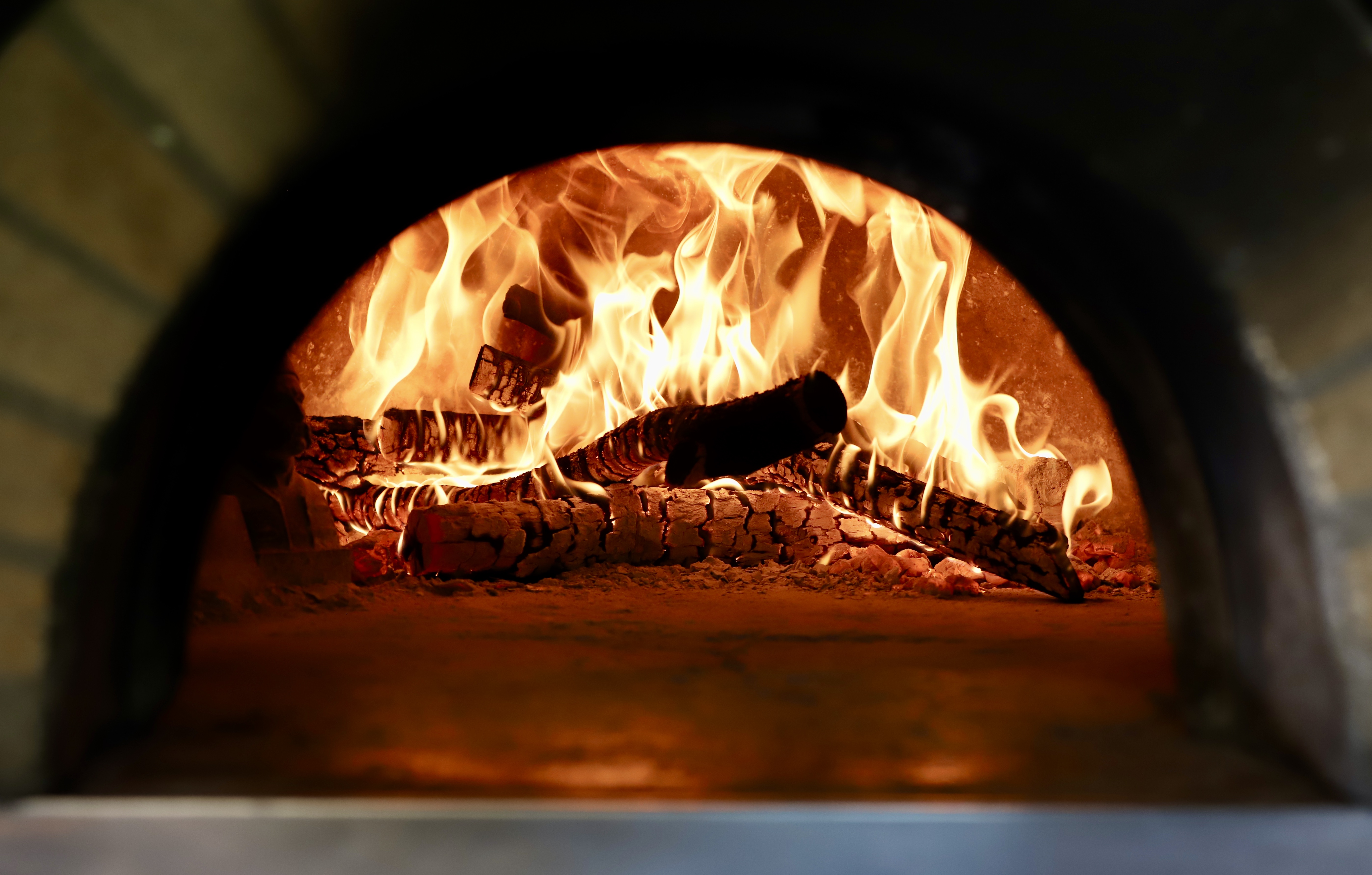 Feu de bois - Le Petit Bew