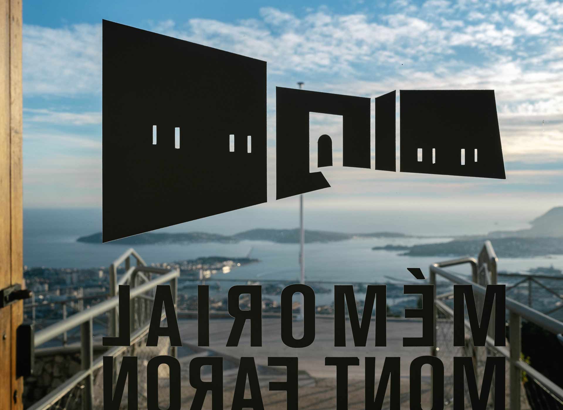 Panorama sur la rade - Laurent Parienti - Provence Méditerranée