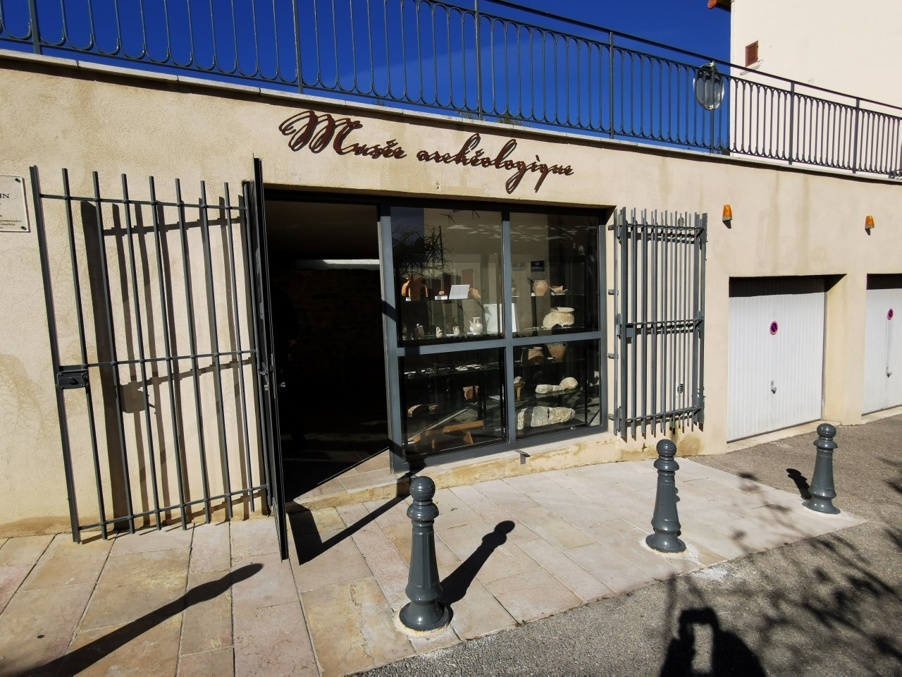 Musée archéologique Bottin Layet - Tourisme Provence Méditerranée