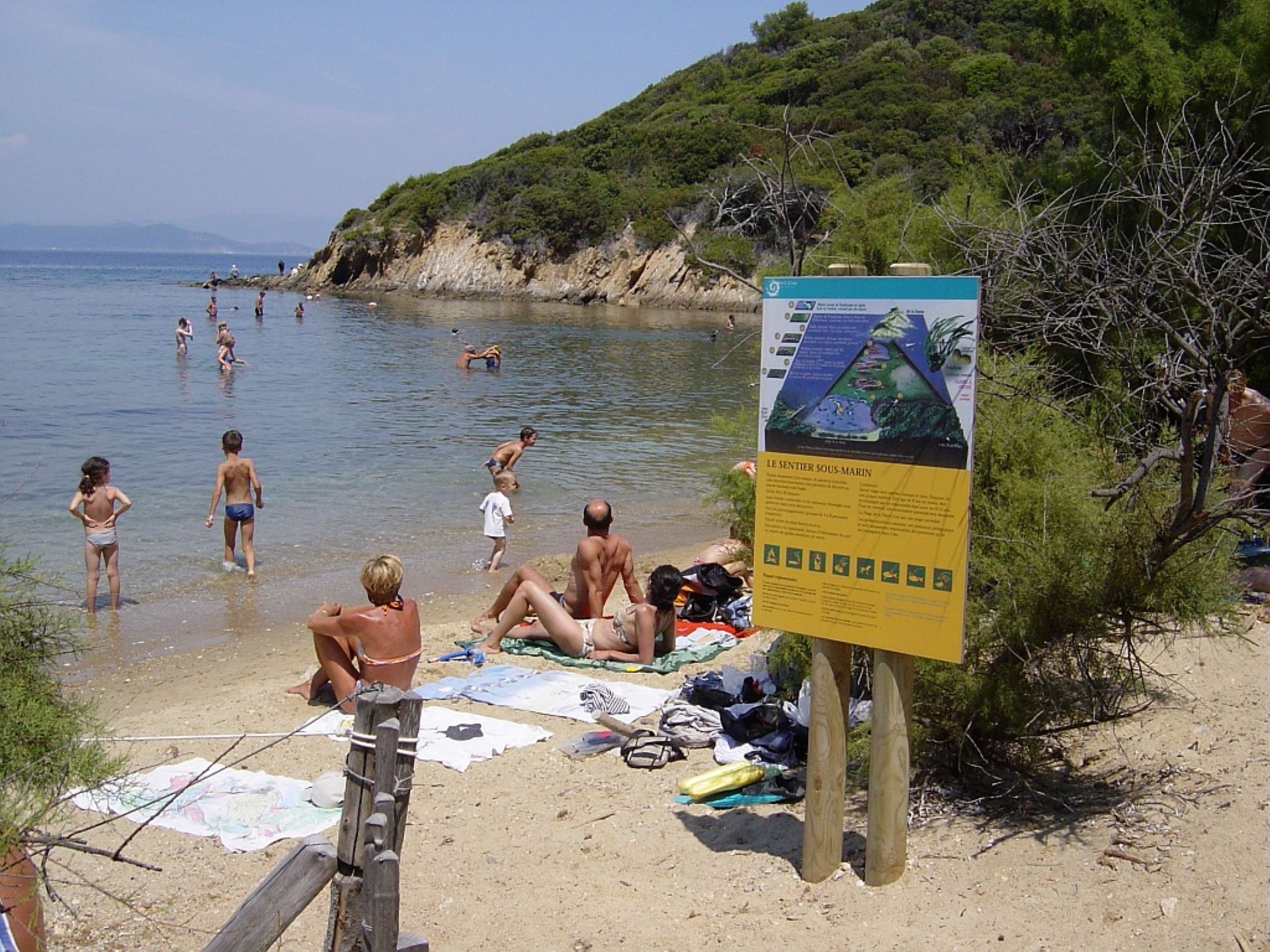 Plage de la Palud-île de Port-Cros-Hyères - Christel Gérardin – Parc national de Port-Cros