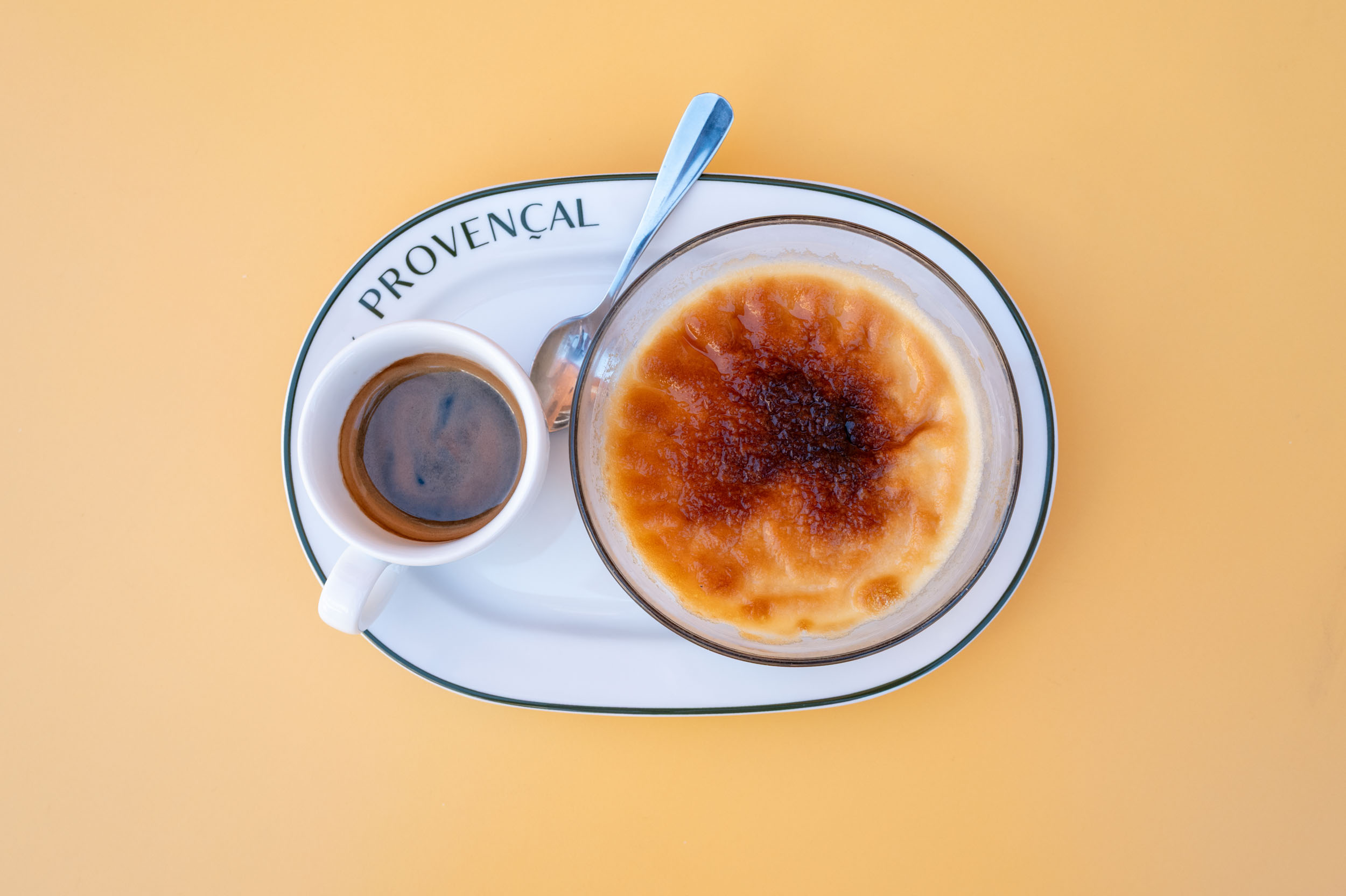 La Creme caramel du provençal à Giens - Marielle Gaudry