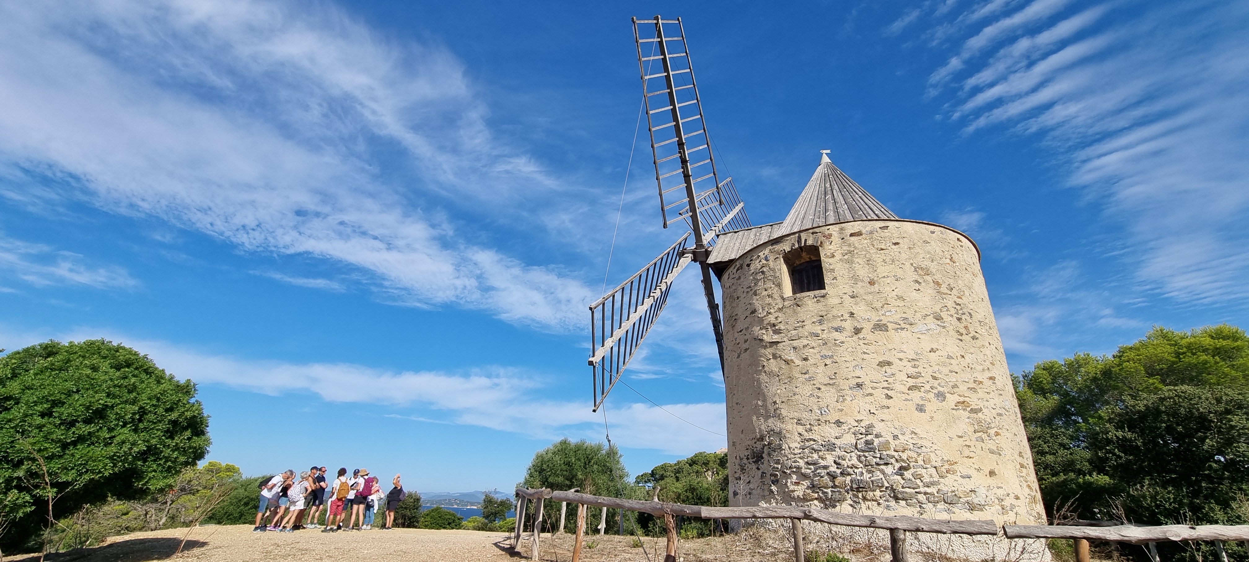 Graines de pirates : Plantes pirates et Trésors naturels de Porquerolles_Hyères - Frédéric SEGOURA
