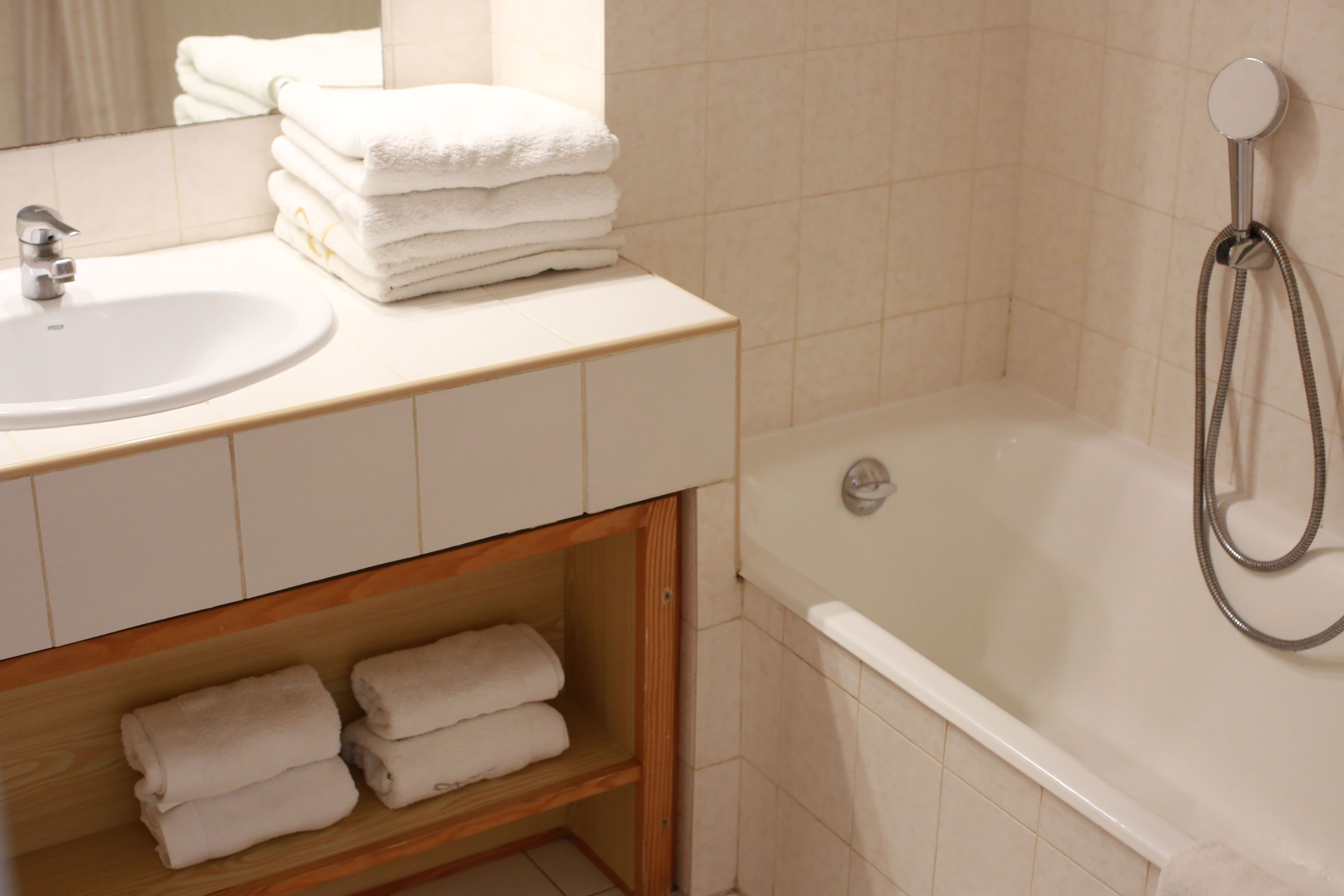 la résidence du provençal à Giens - Julie Liger