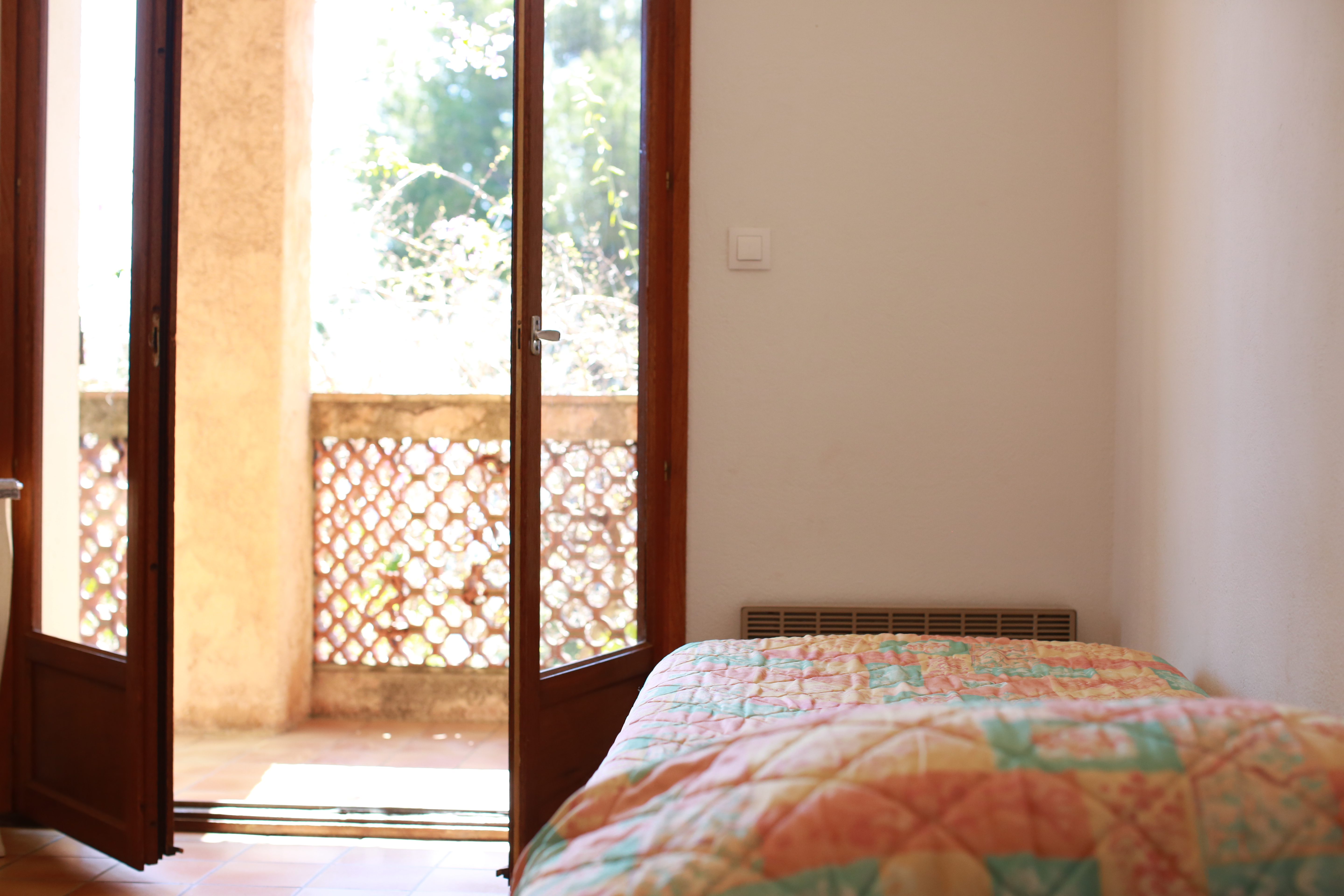 la résidence du provençal à Giens - Julie Liger