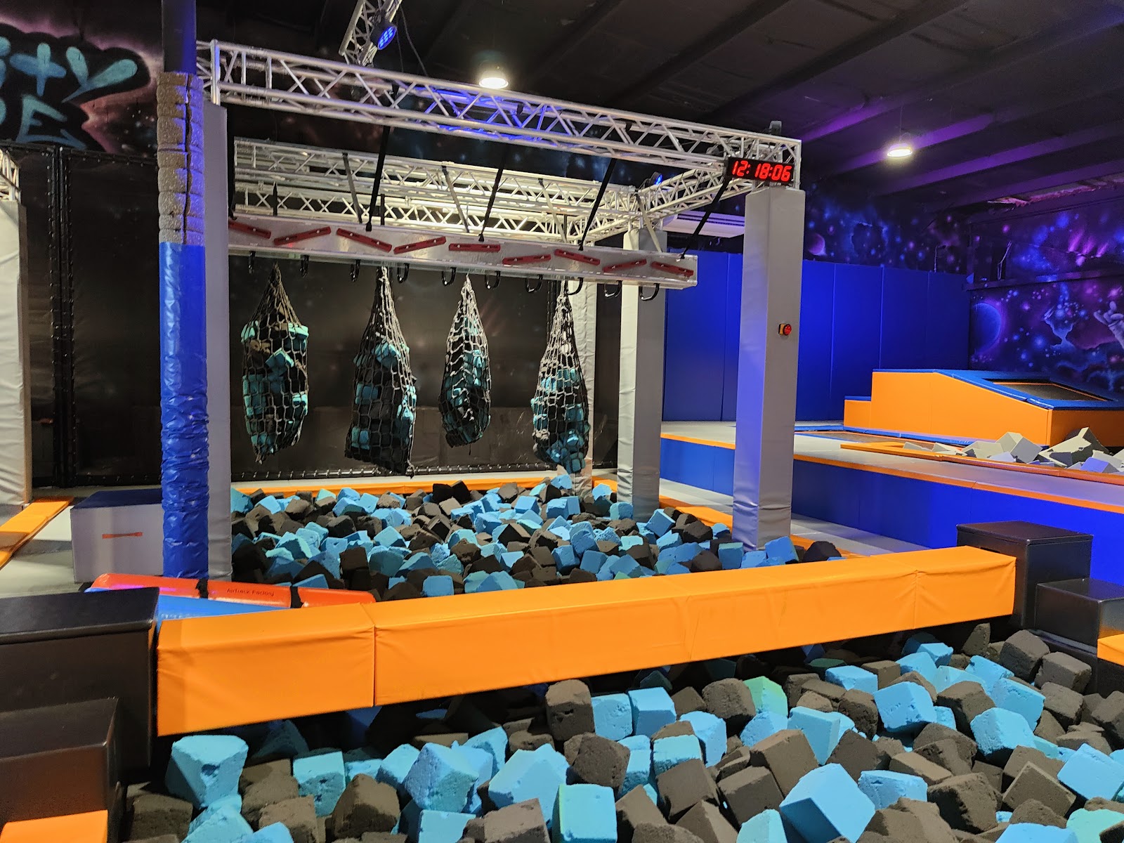 Trampoline Park - Gravity Space - Gravity Space