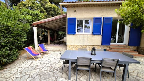 Terrasse équipée - Gaële et Thomas Euvrie