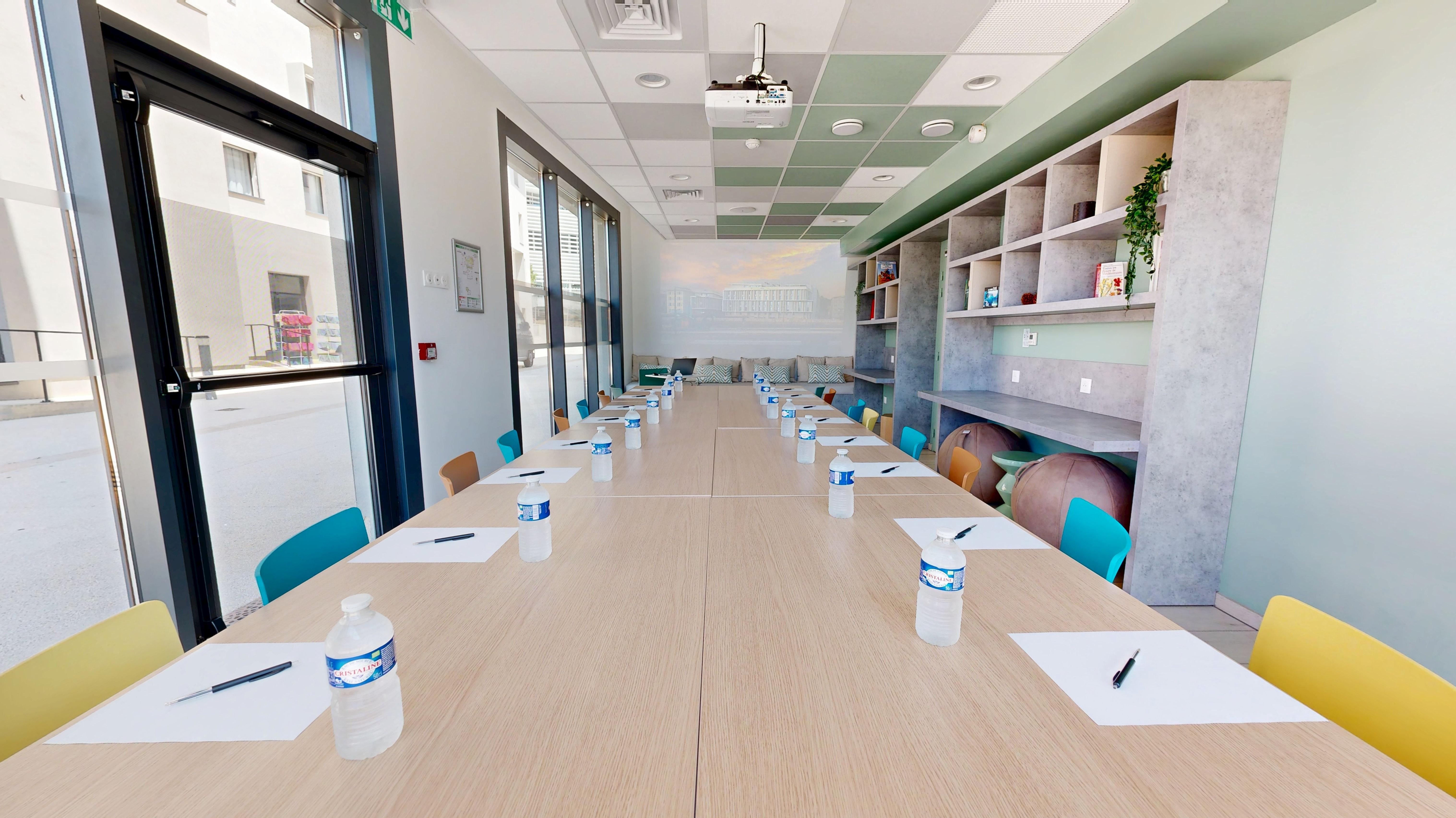 Salle séminaire - Le Hüb Toulon