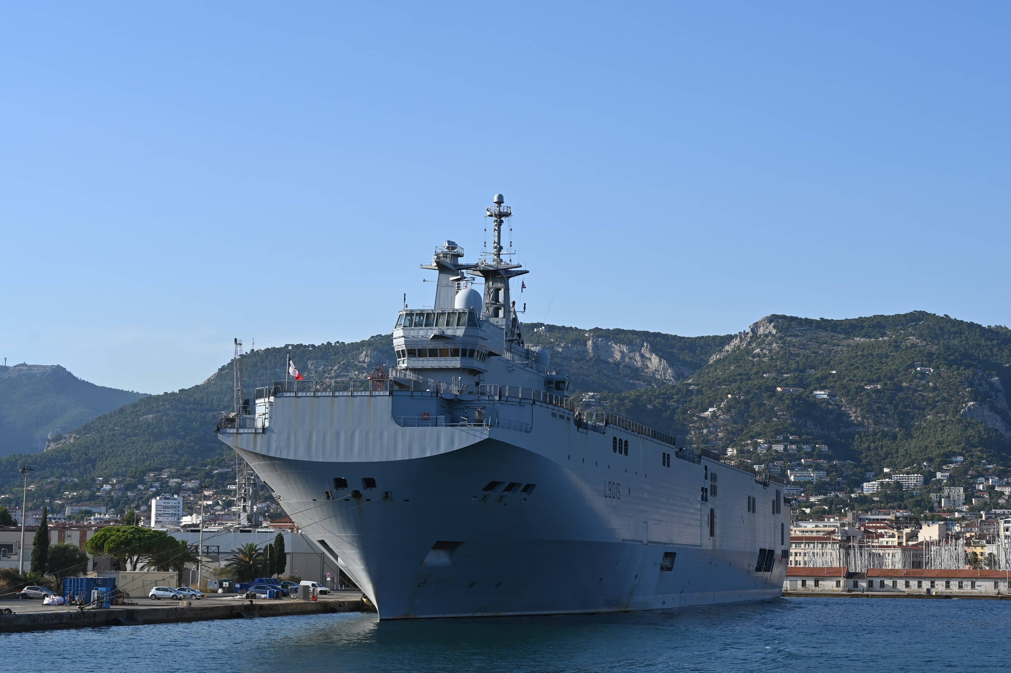 Croisière vigneronne commentée dans la rade_Toulon - laurie allain