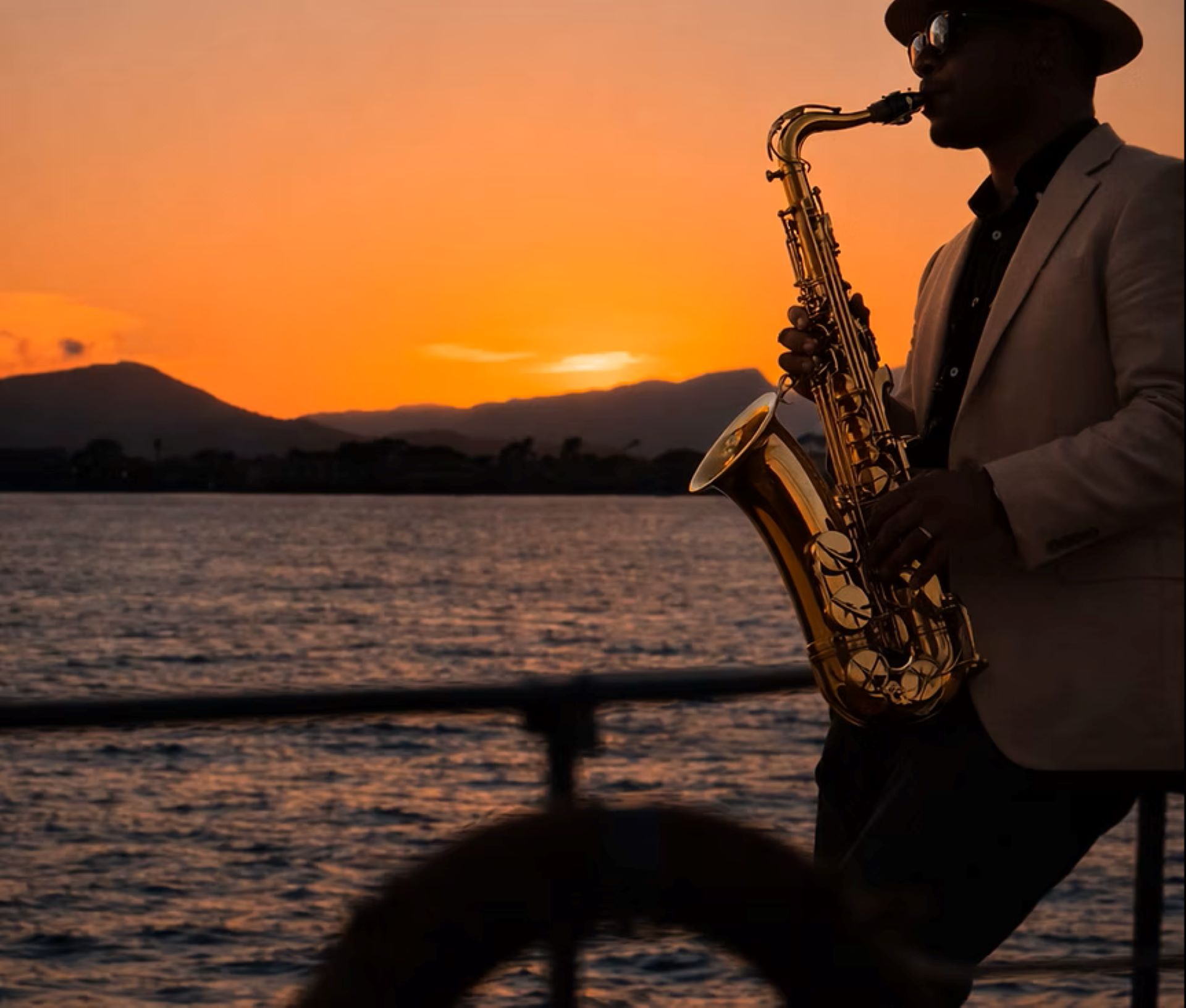 La soirée Cocktail & Jazz : votre samedi soir en mer, dans une ambiance jazzy !_Hyères - La soirée Cocktail & Jazz : votre samedi soir en mer, dans une ambiance jazzy !_Hyères