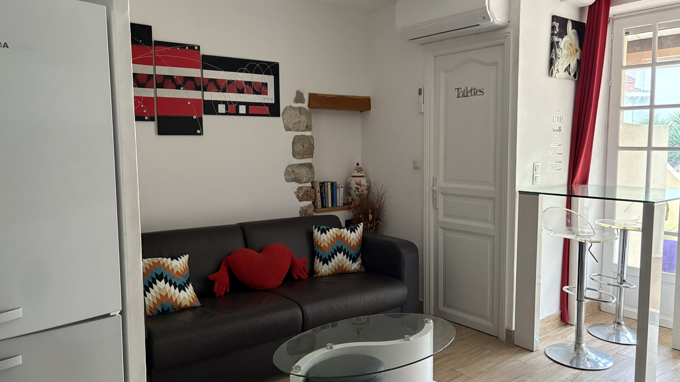 salon - Sonia Mary