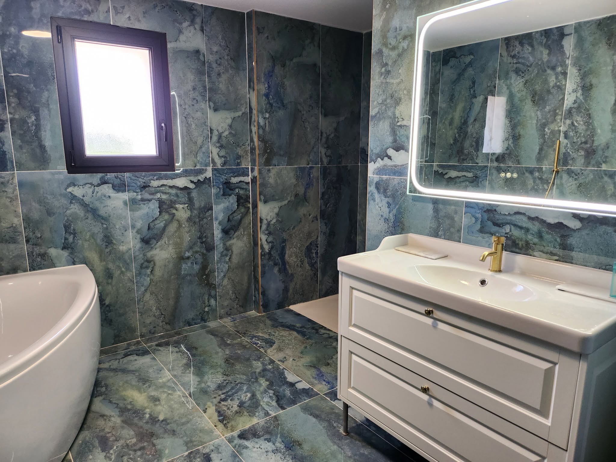 Appartement - T3 le Pub - 4 personnes_La Crau - le mas d'harry