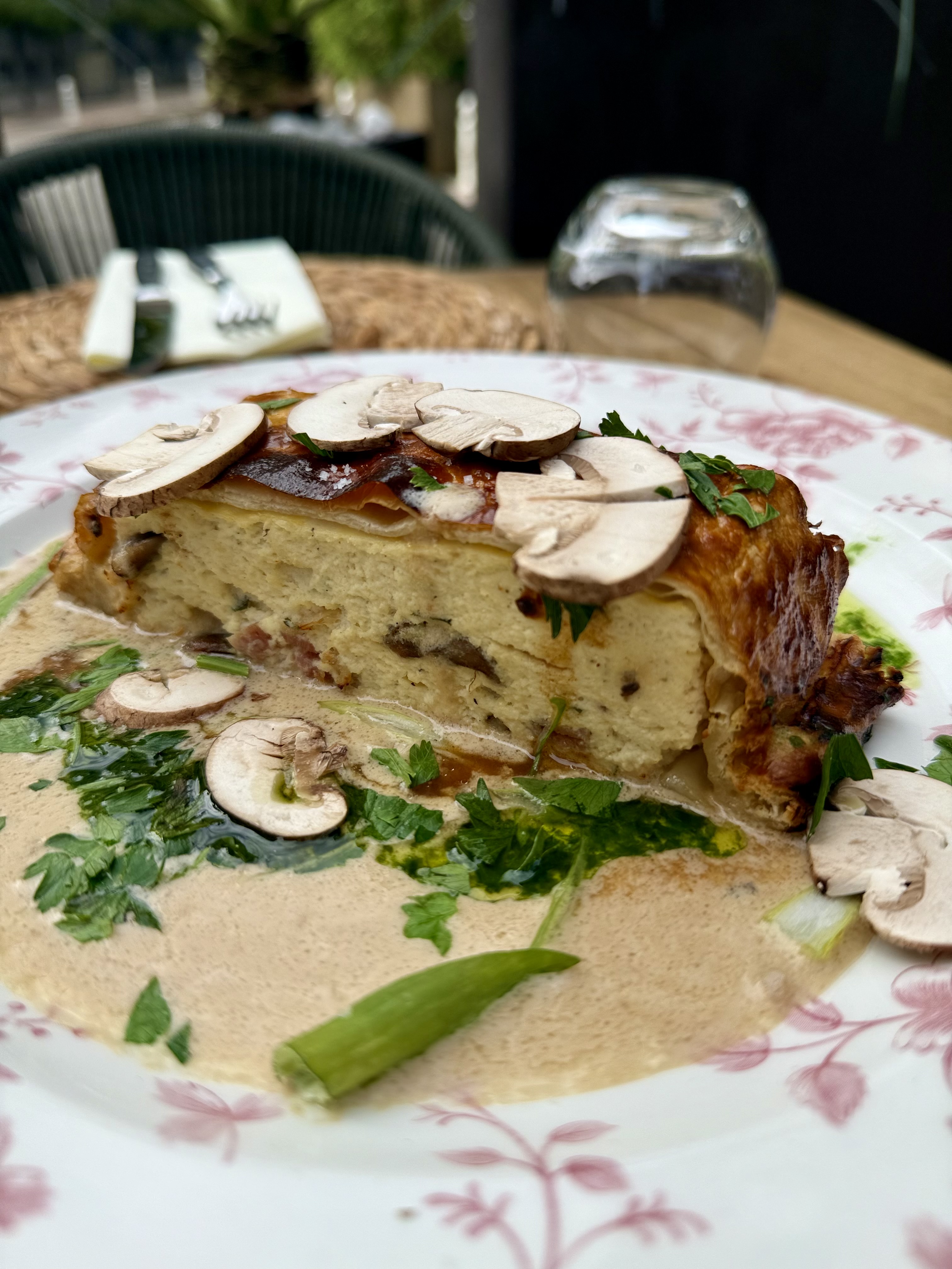 Tourte feuilletée - Ô Bistro des Artistes