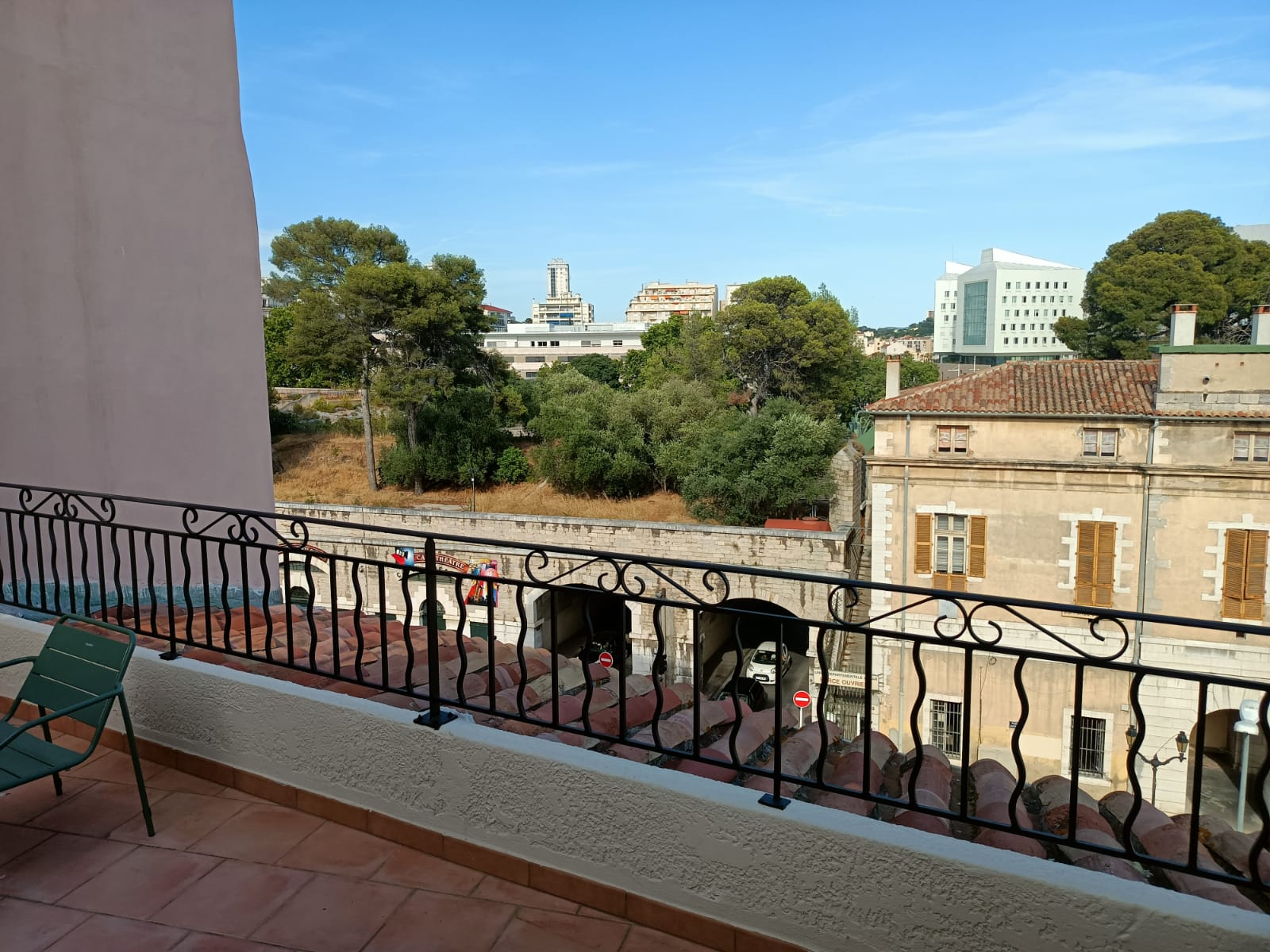 TERRASSE VUE2 - Pierre NDOUMBE