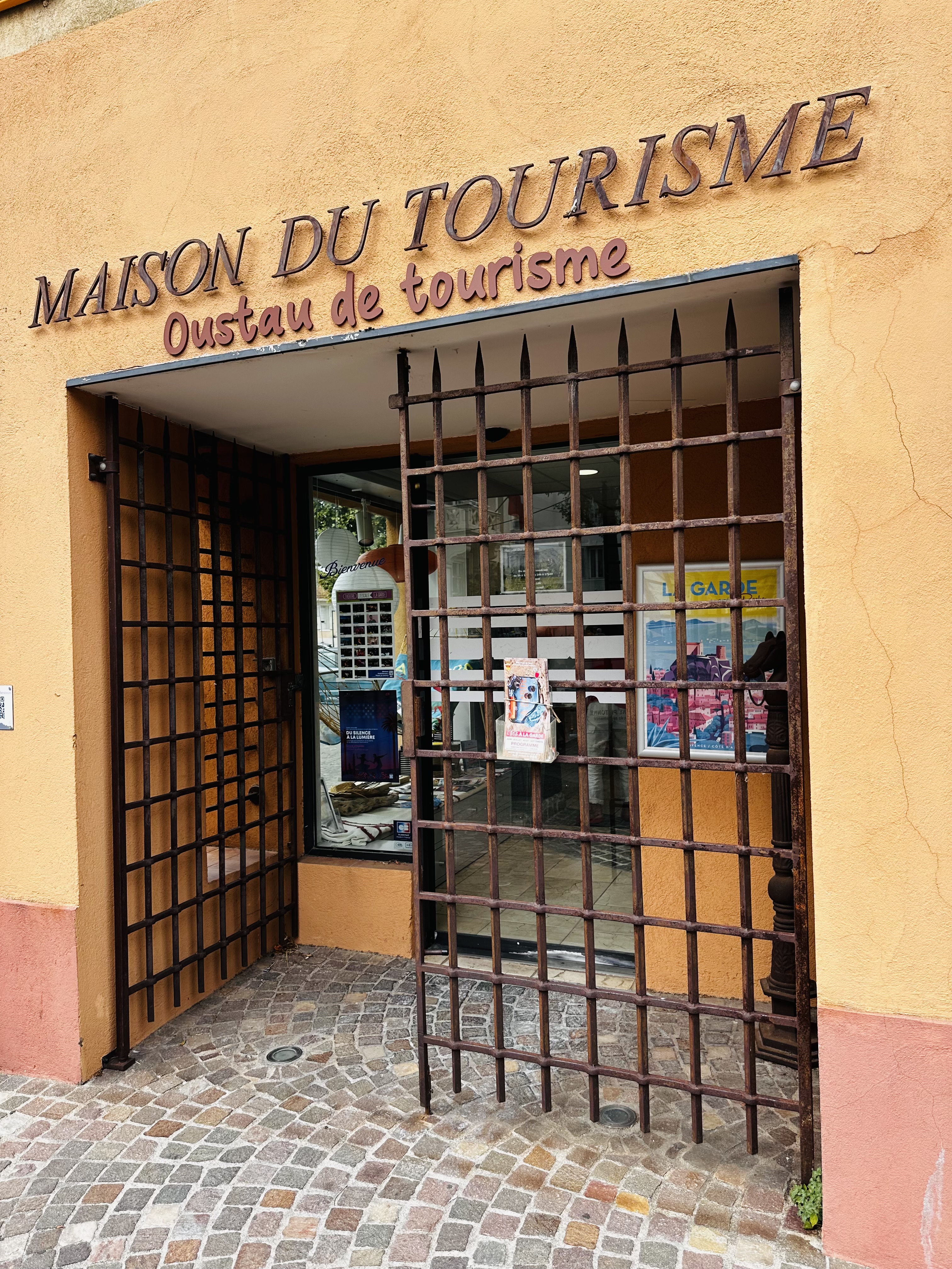 Bureau d'information touristique de La Garde_La Garde - mairie de la Garde