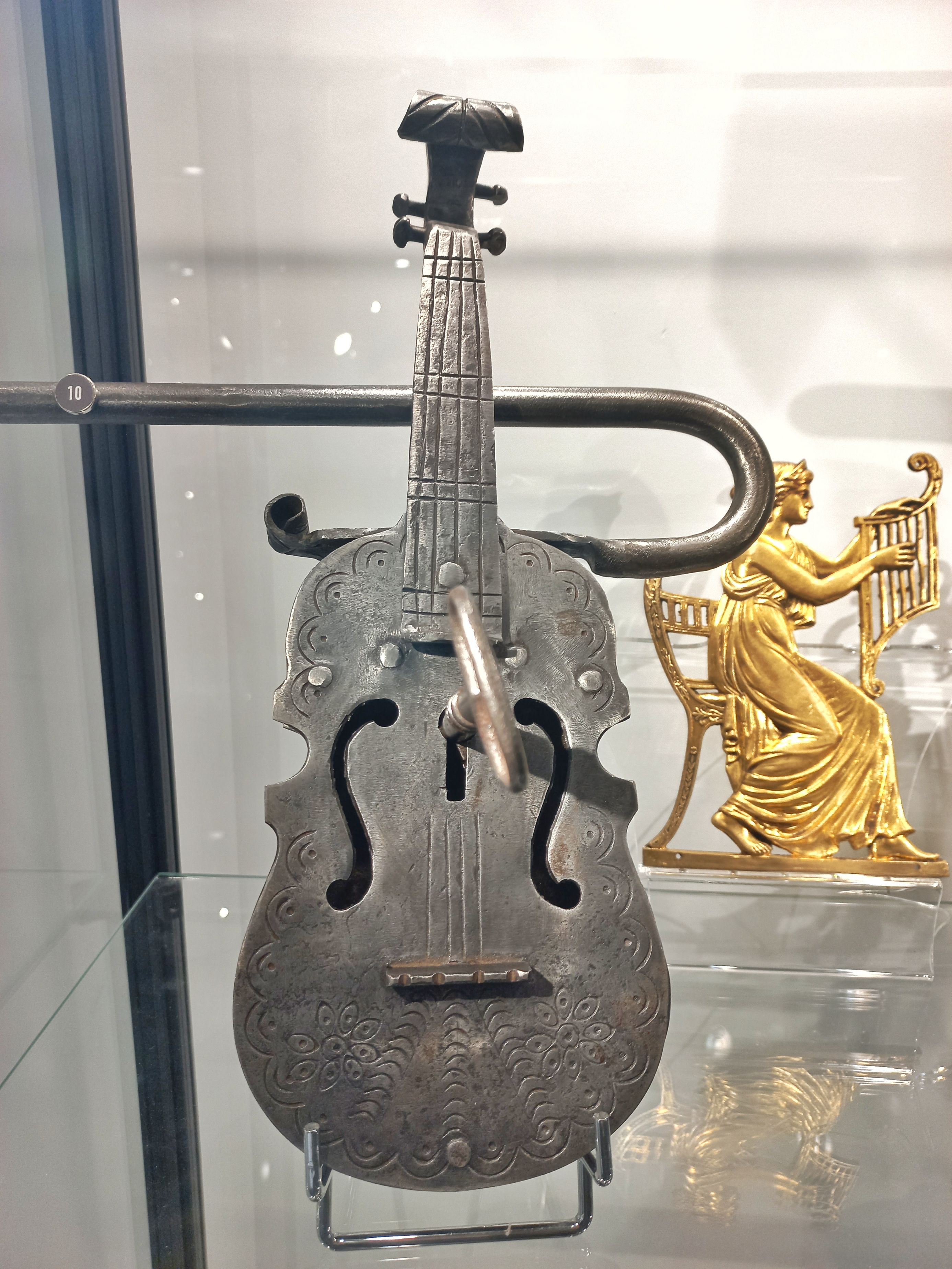 Visite guidée du Musée de la Clef et de la Serrure_Ollioules - Romyfone