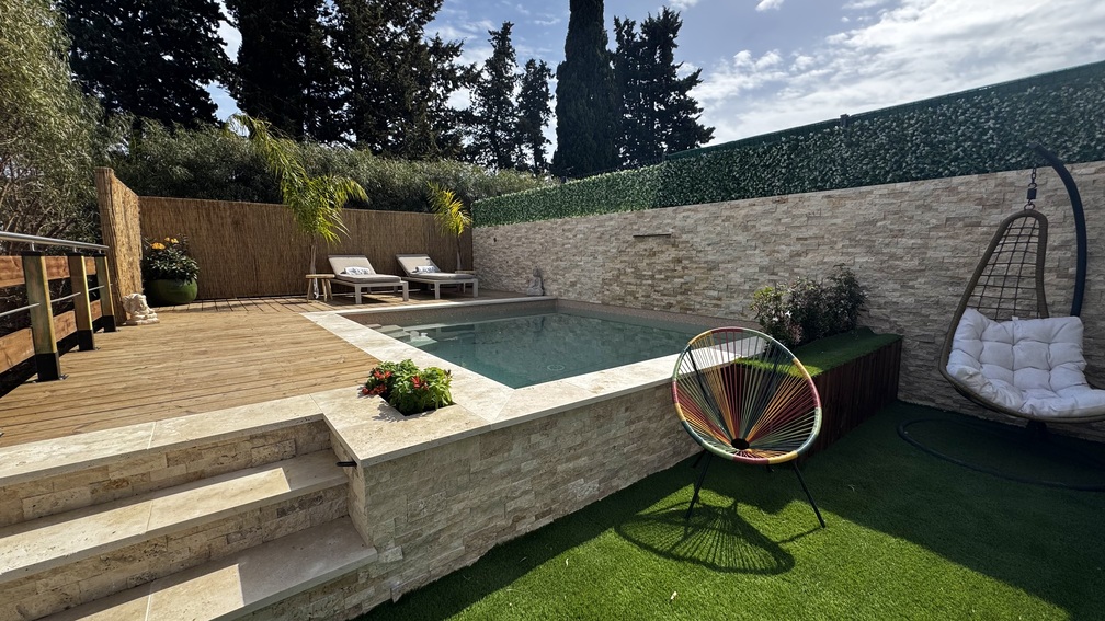 Jardin et piscine - Arbor Vitae