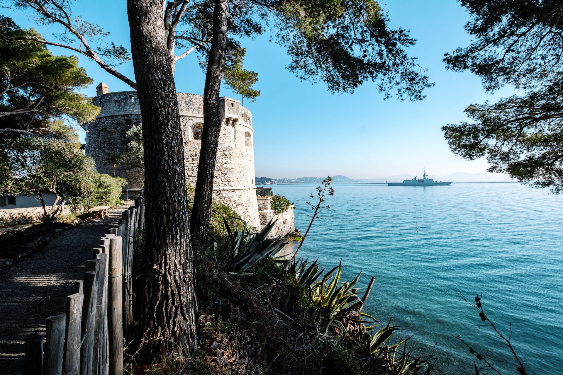 Entrée au Musée Balaguier_La Seyne-sur-Mer - Laurent Parienti