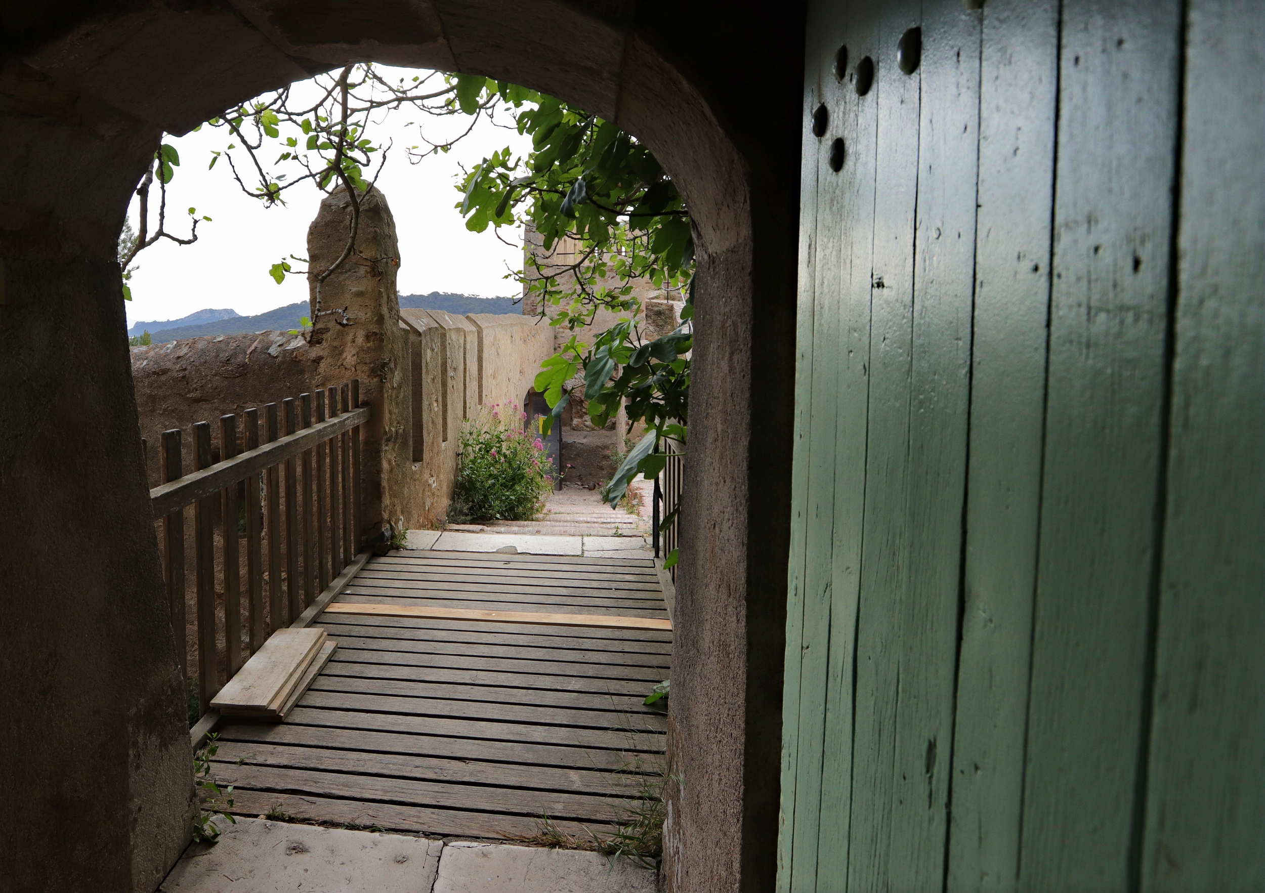 Entrée par le Pont Levis - Parc national de Port-Cros