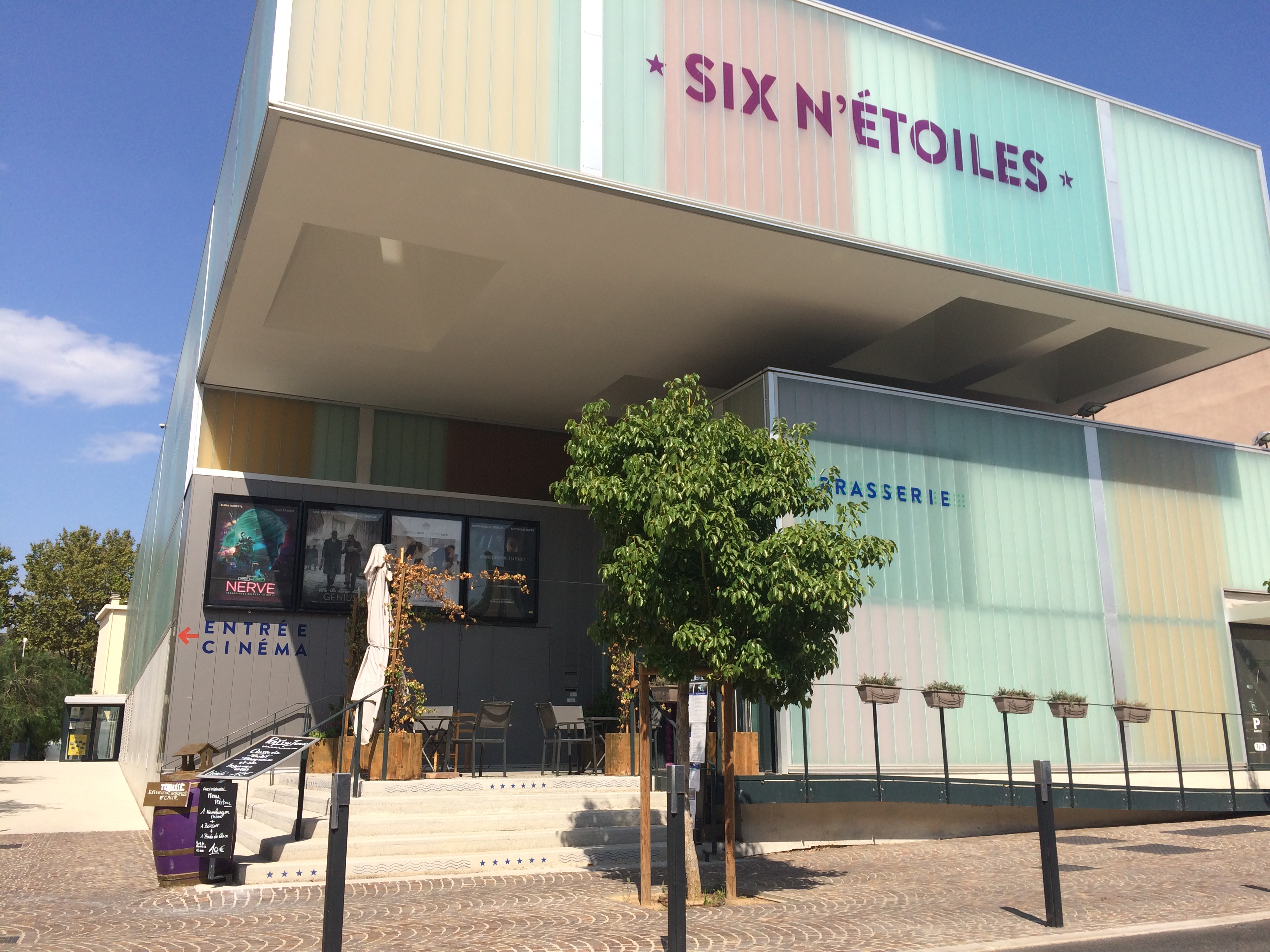 cinéma du centre-ville de Six Fours - Six n'Etoiles