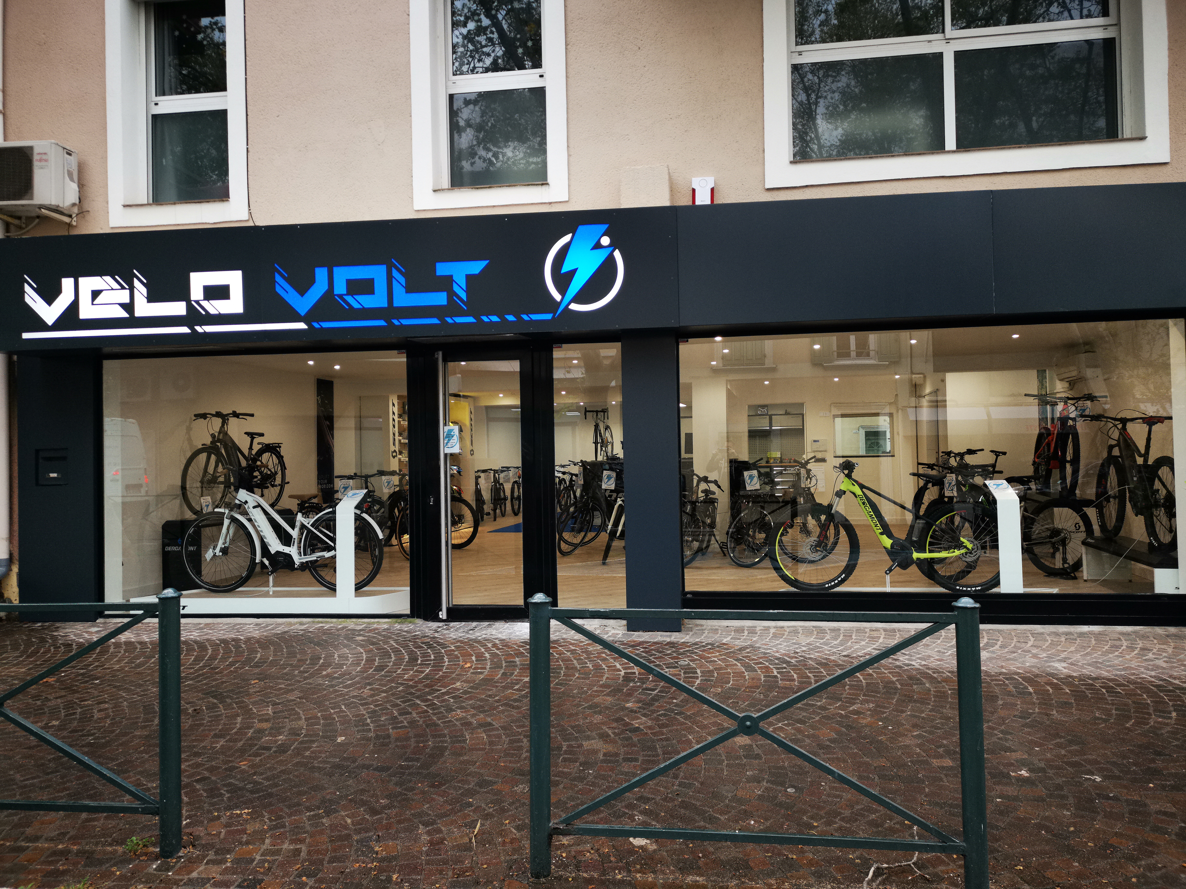 Vente et location de vélos électriques et classiques - Vélo Volt